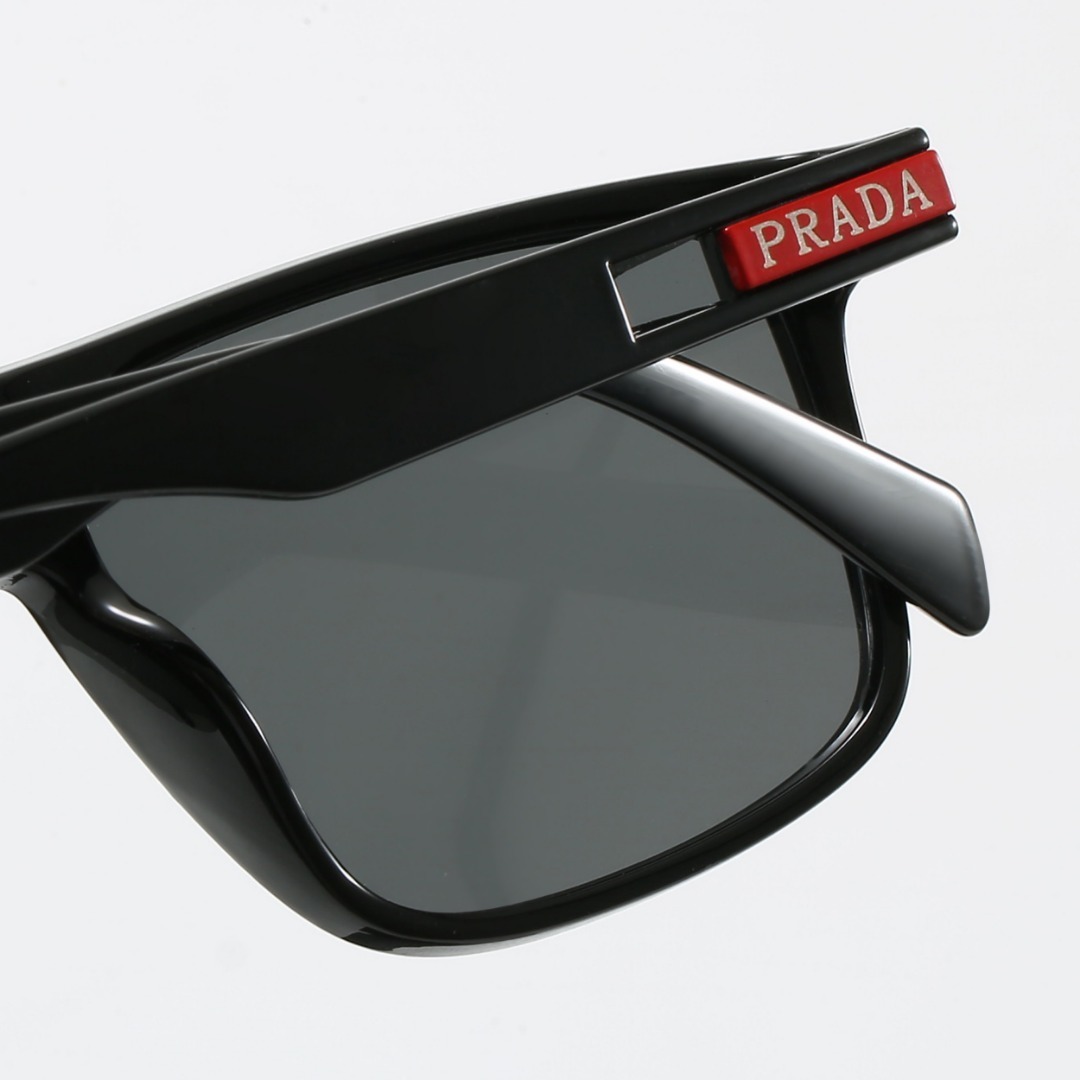18$ PRADA 82015 Sunglassess With Box 206530 FF1377 gallery