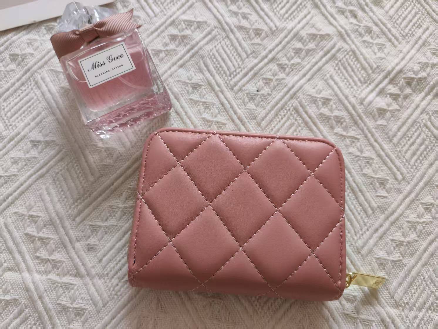 19$ CHANEL 311 Wallet size 13x10x3 cm 0572 BY2993 gallery