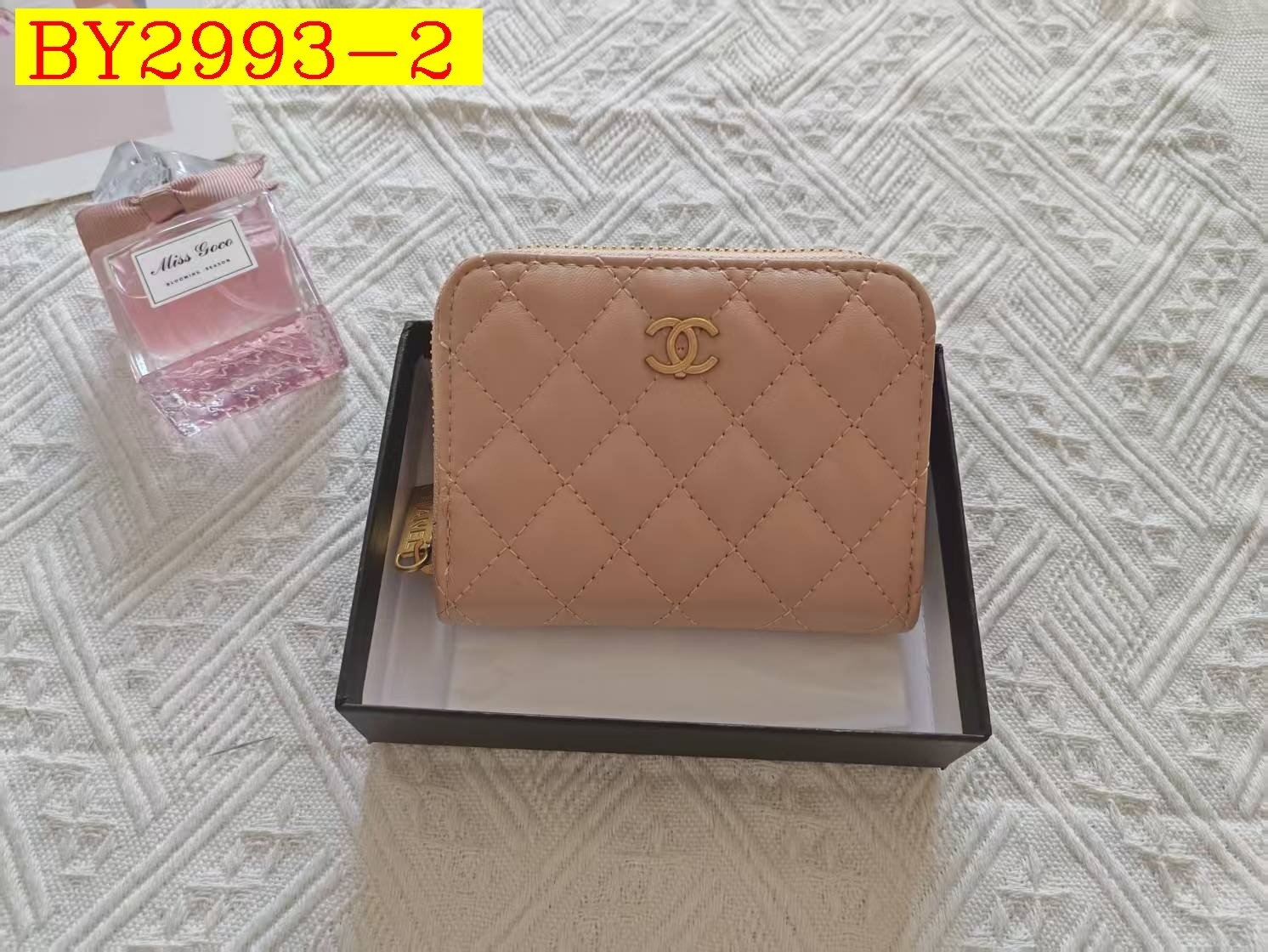 19$ CHANEL 311 Wallet size 13x10x3 cm 0572 BY2993 gallery