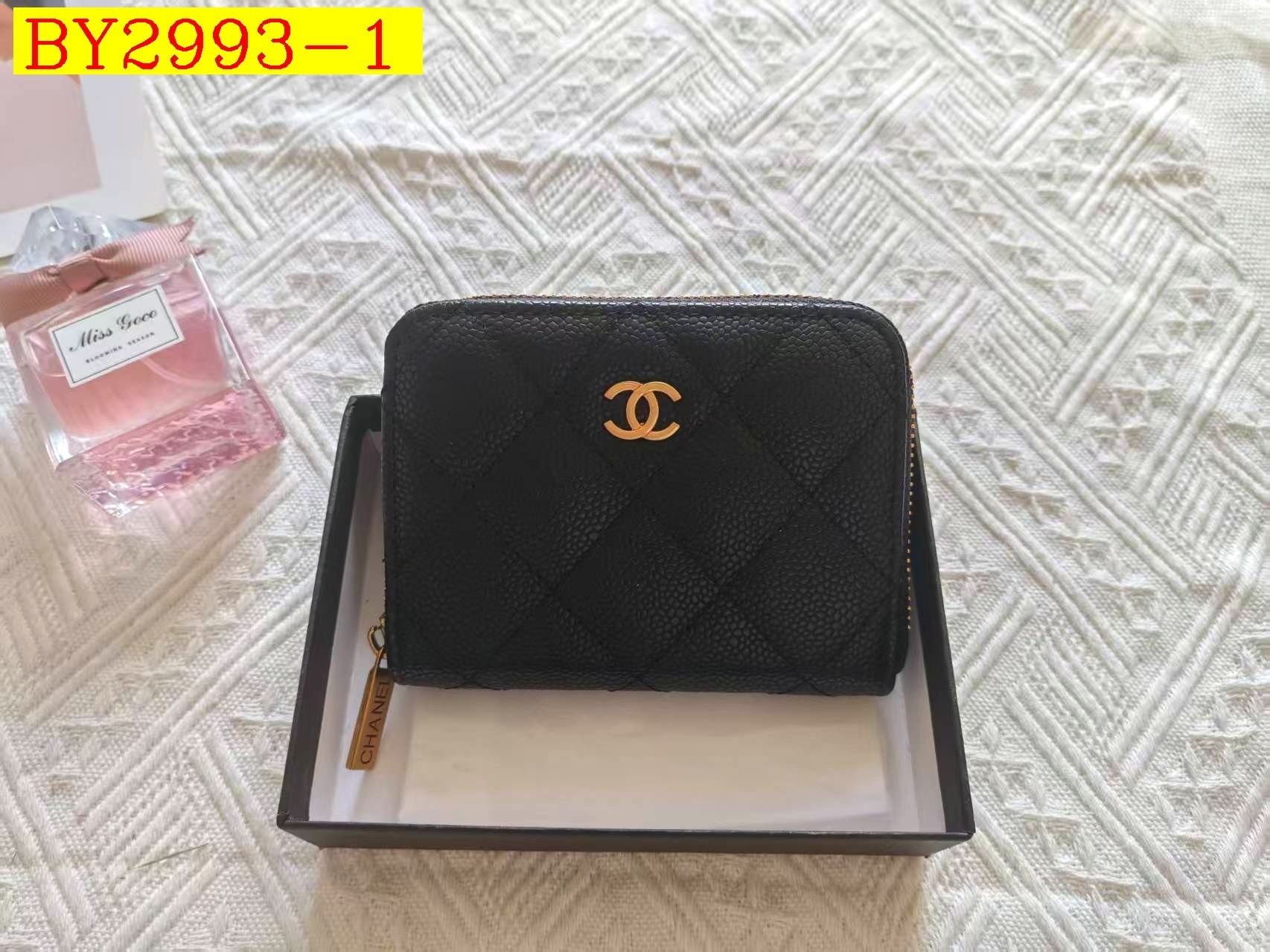 19$ CHANEL 311 Wallet size 13x10x3 cm 0572 BY2993 gallery