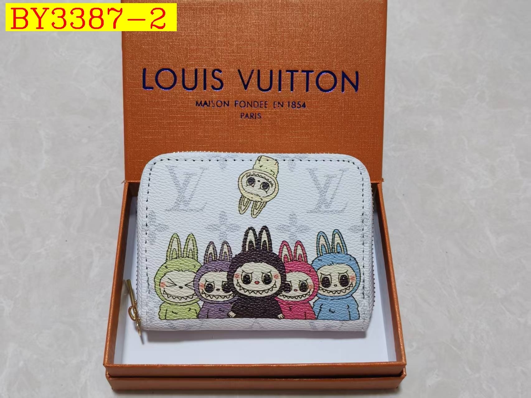 19$ LV 0205 Wallet 5564 BY3387 gallery
