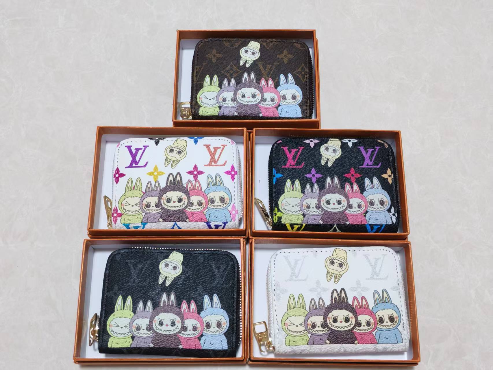 19$ LV 0205 Wallet 5564 BY3387 gallery