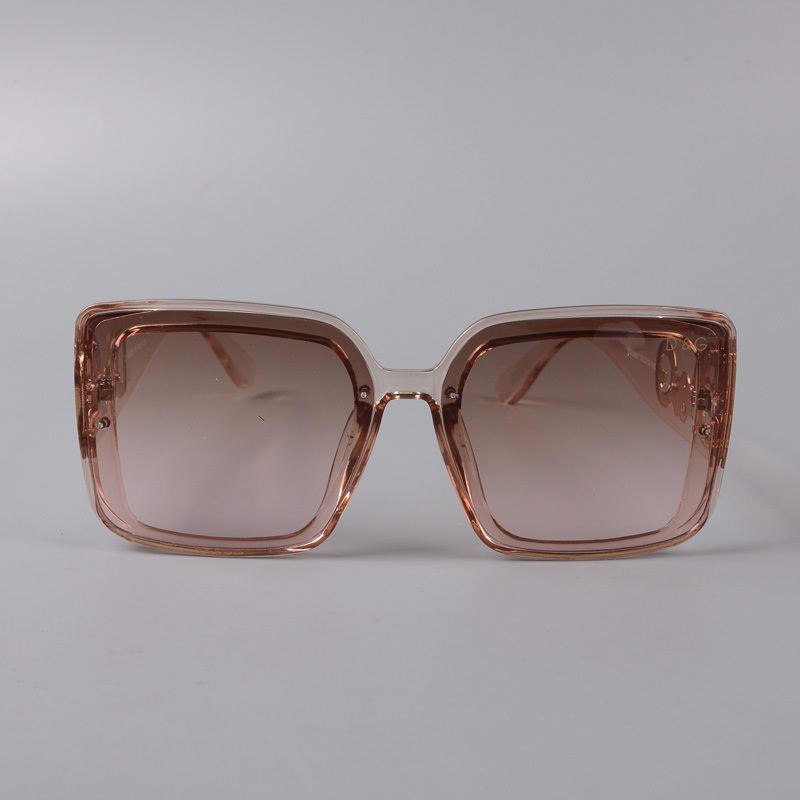 19$ new_dh DG_2296 70531811287 FF4S132 gallery