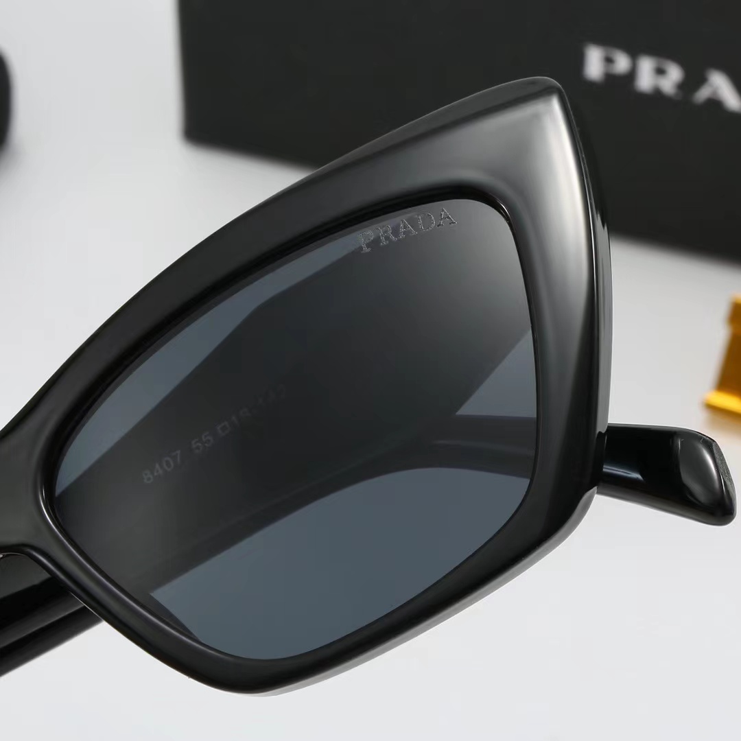 19$ new_dh PRADA_3617  60537011282 FF5S247 gallery