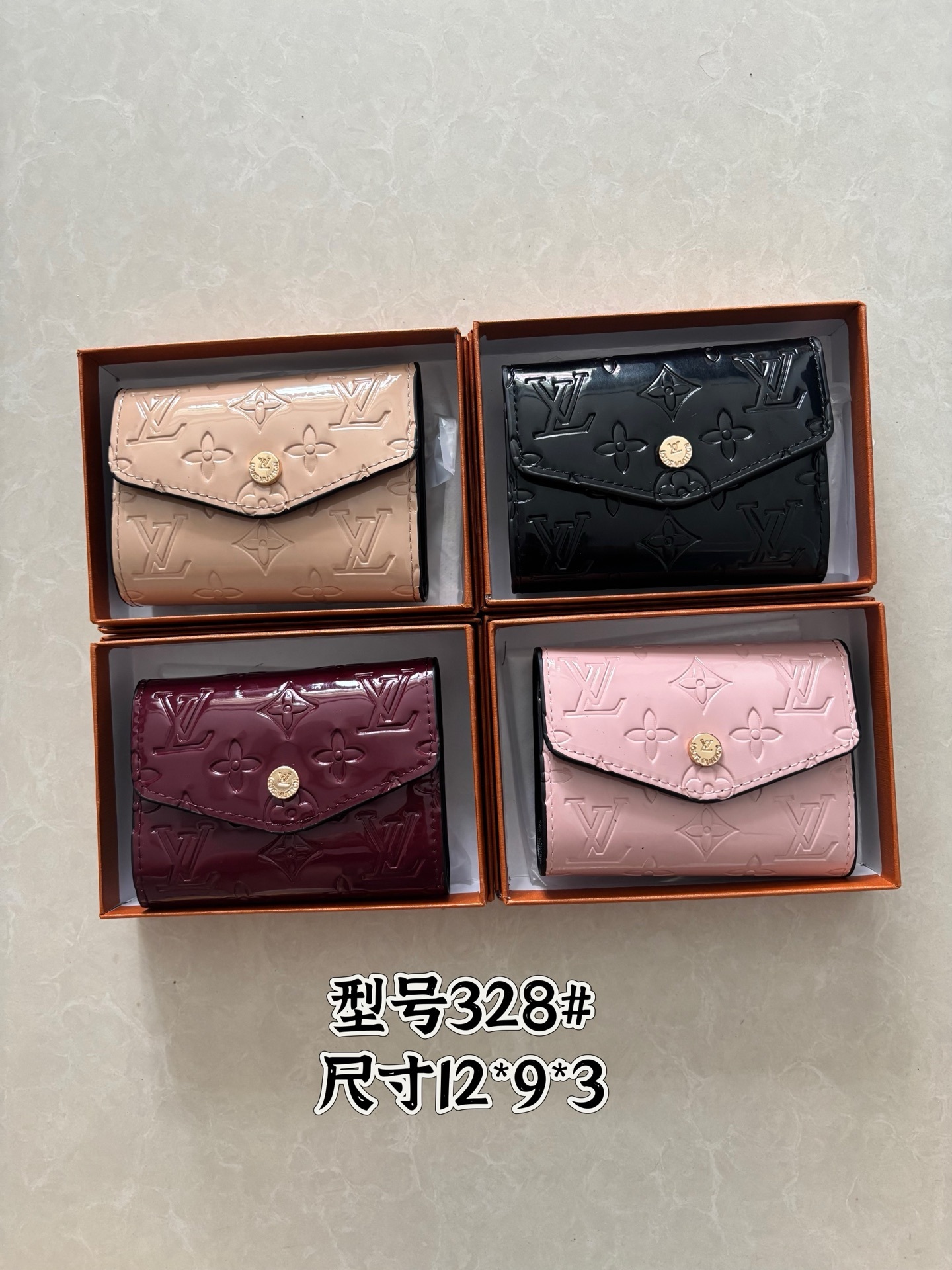 20$ LV 328 Wallet size 12x9x3 cm 5516 BY3411 gallery