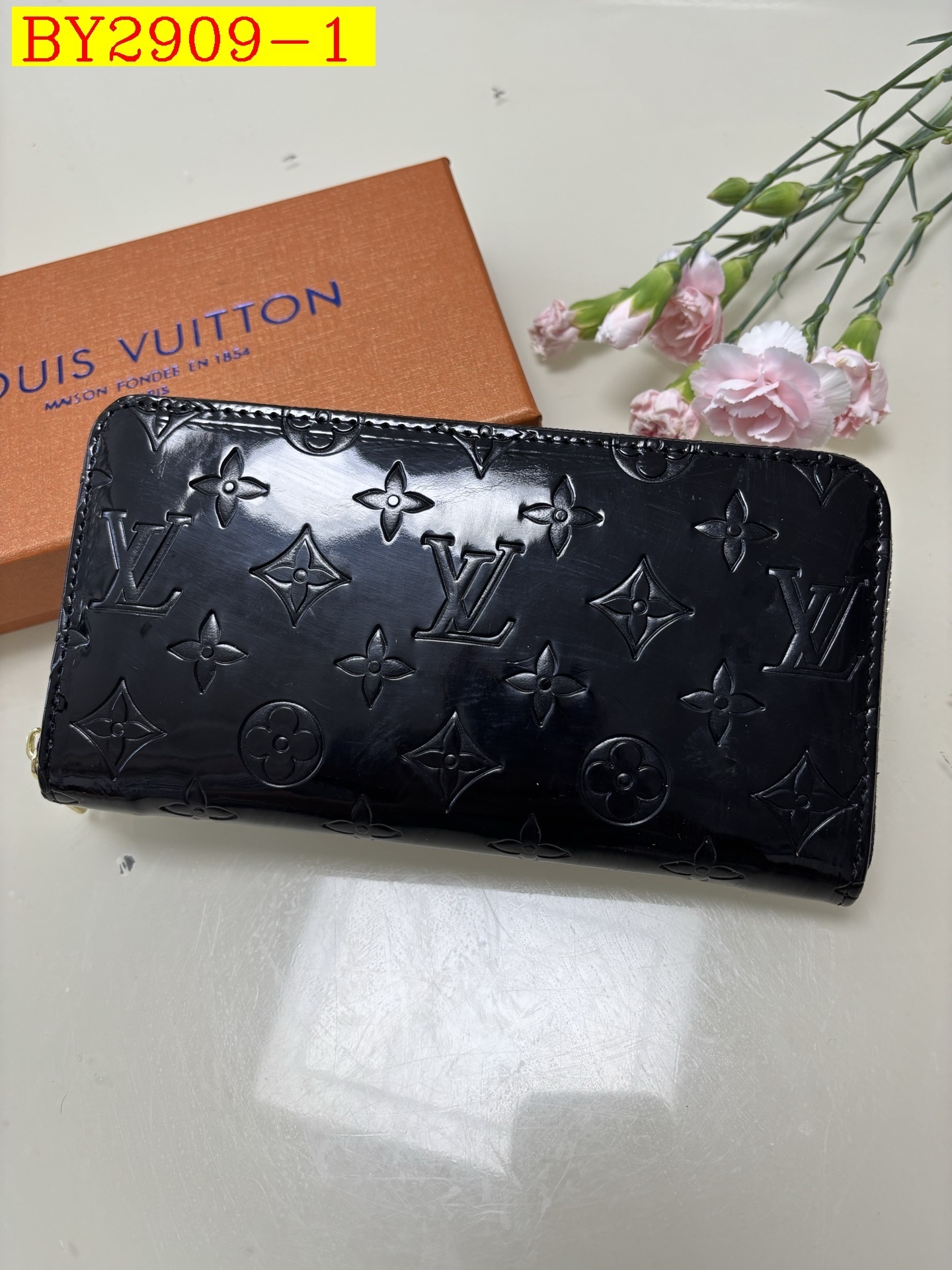 20$ LV 404 Wallet size 21x11x3 cm 0640 BY2909 gallery