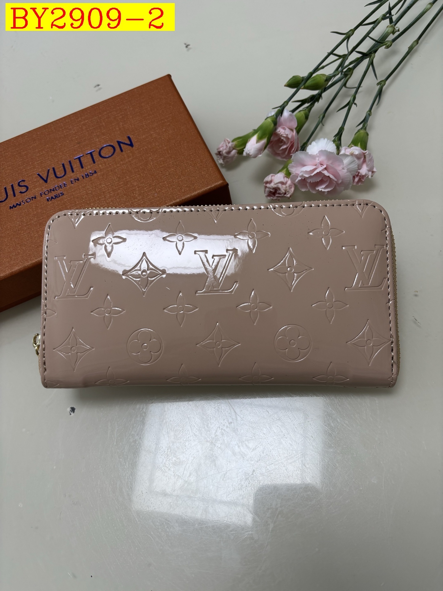 20$ LV 404 Wallet size 21x11x3 cm 0640 BY2909 gallery