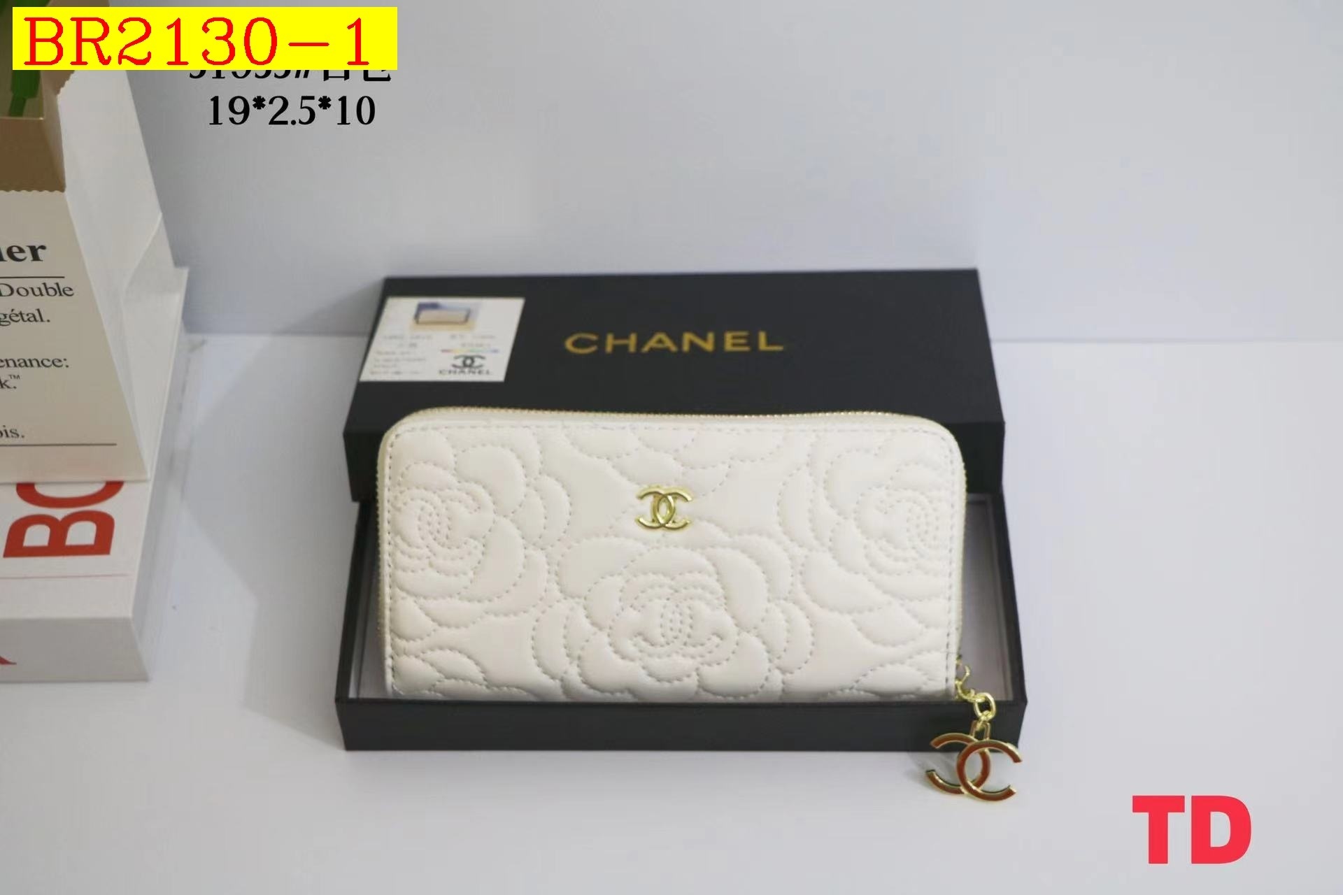 21$ CHANEL 51955 Wallet size 19X2X10 cm 7630 BR2130 gallery