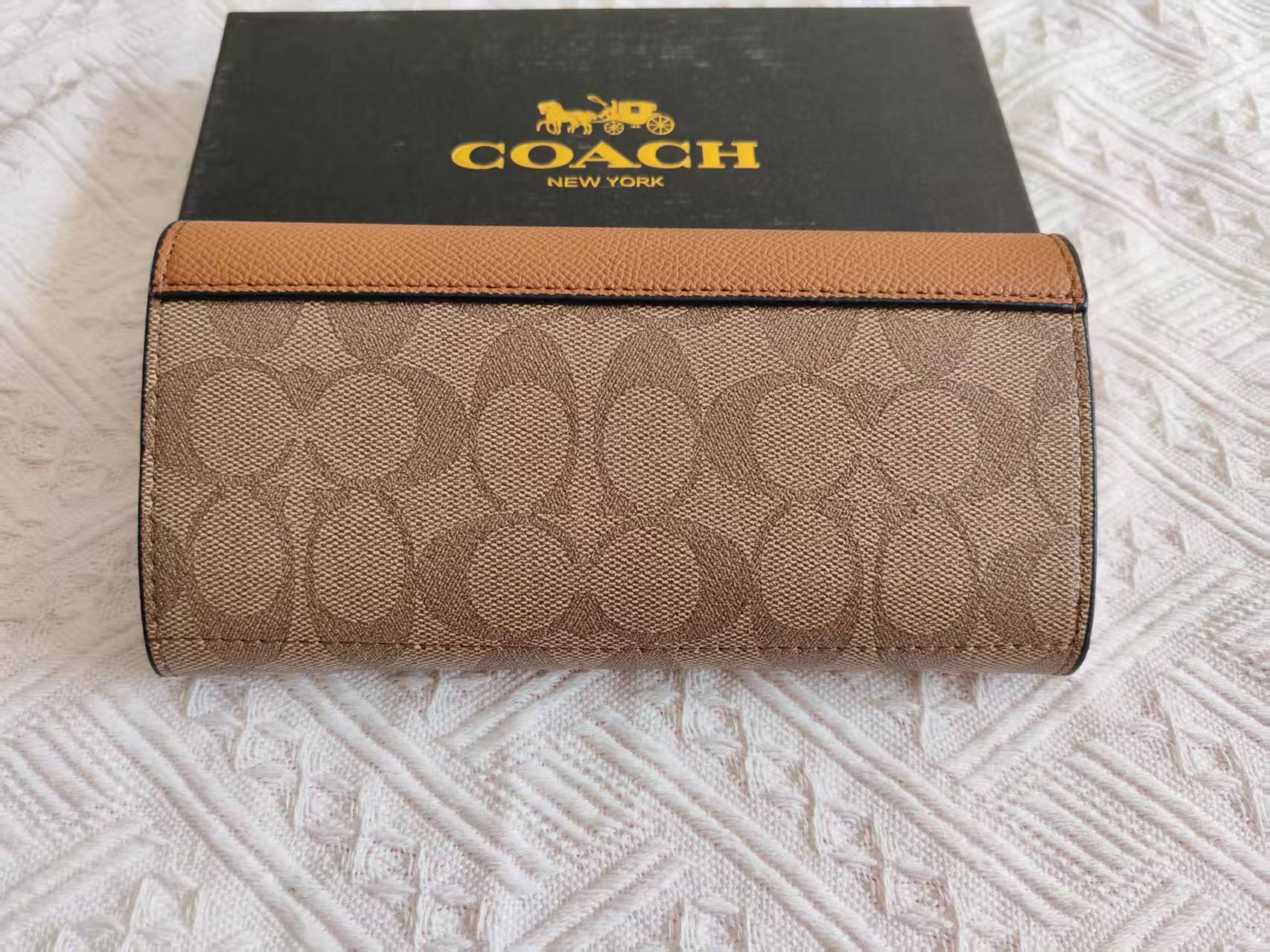 21$ Coach 3008 Wallet size 19x2x9 cm 0508 BY3273 gallery
