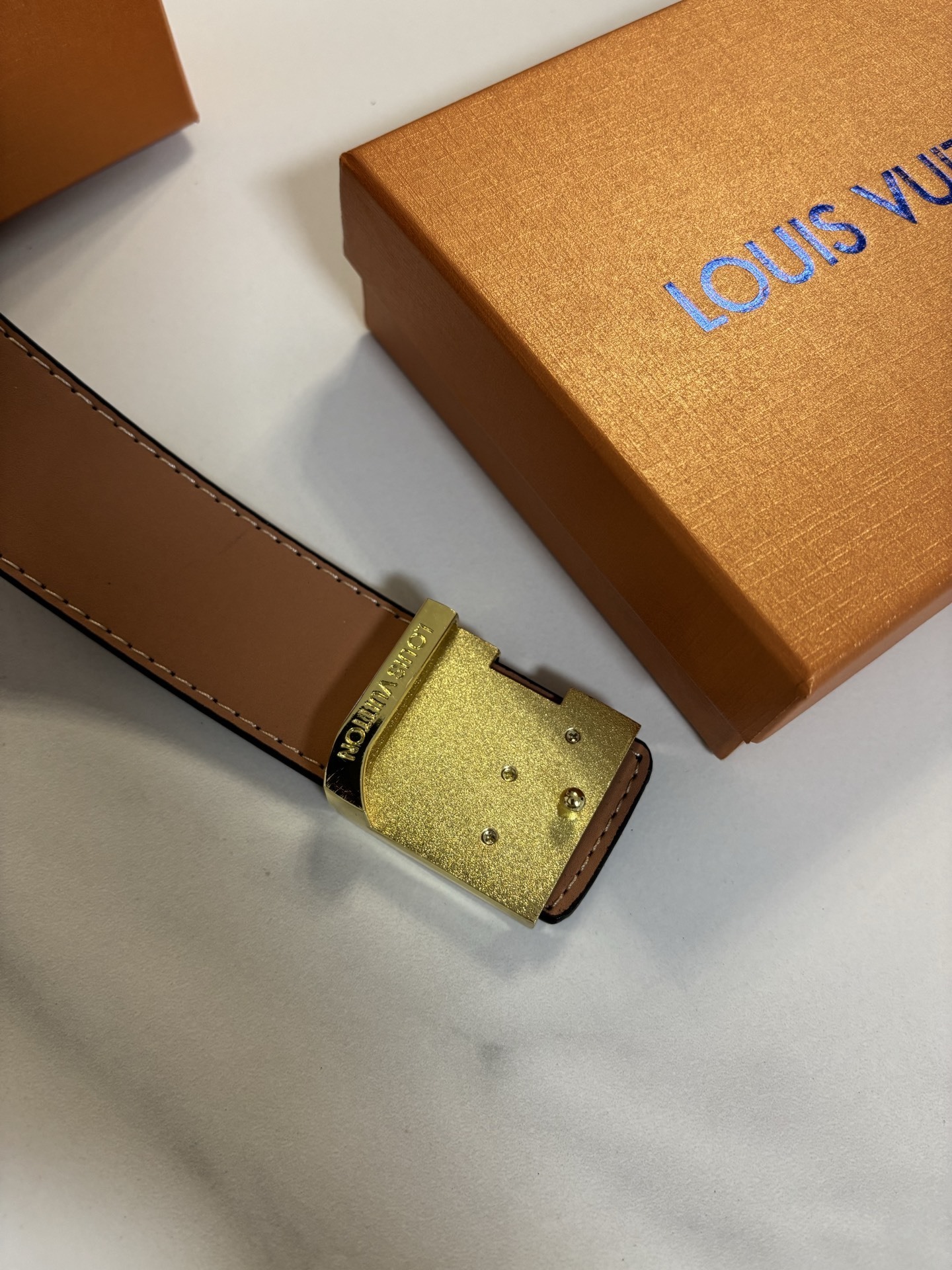 22$ LV Belt width 4cm 7782 BY3441 gallery