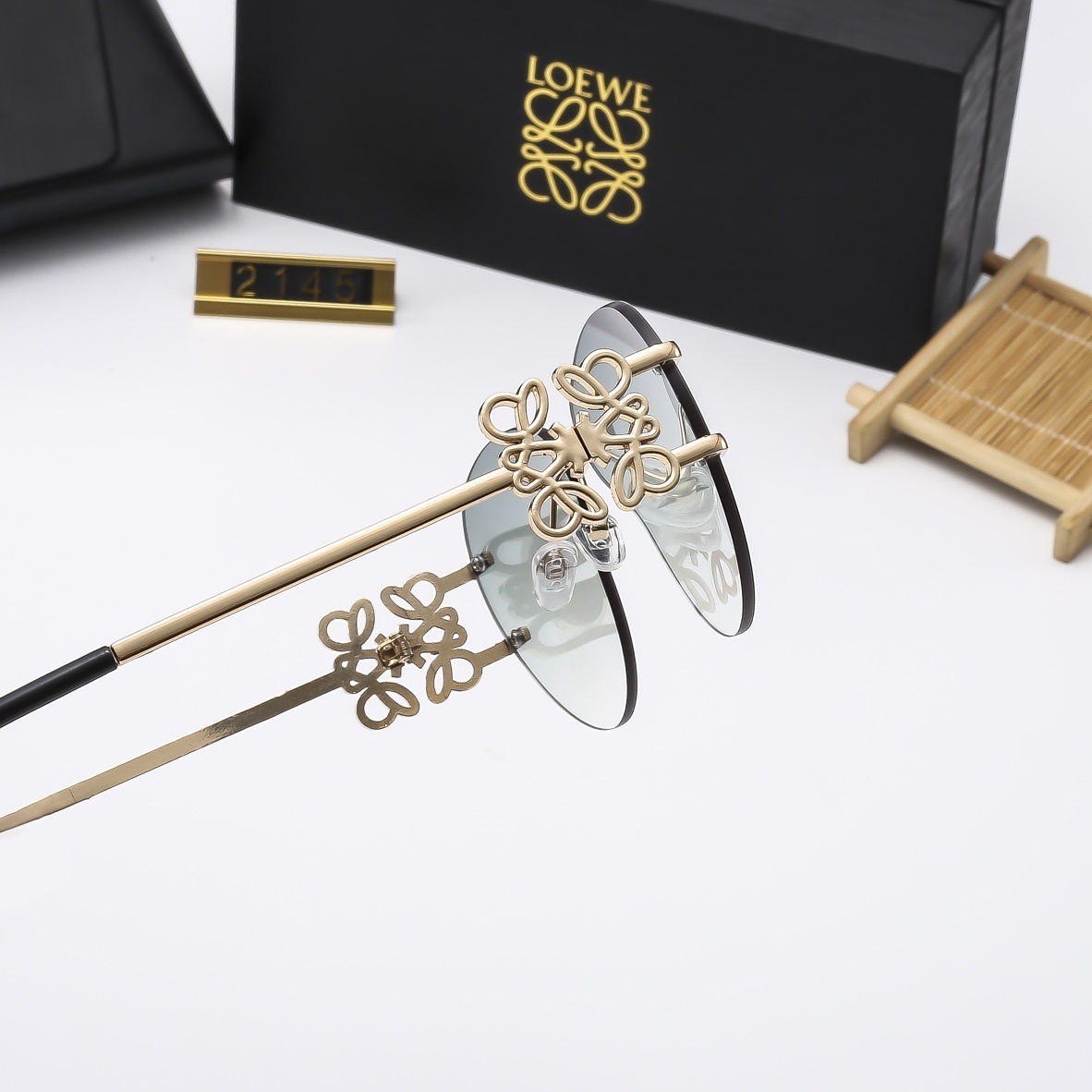 22$ dh LOEWE 2145 Sunglassess With Box 70859412525 FF581 gallery