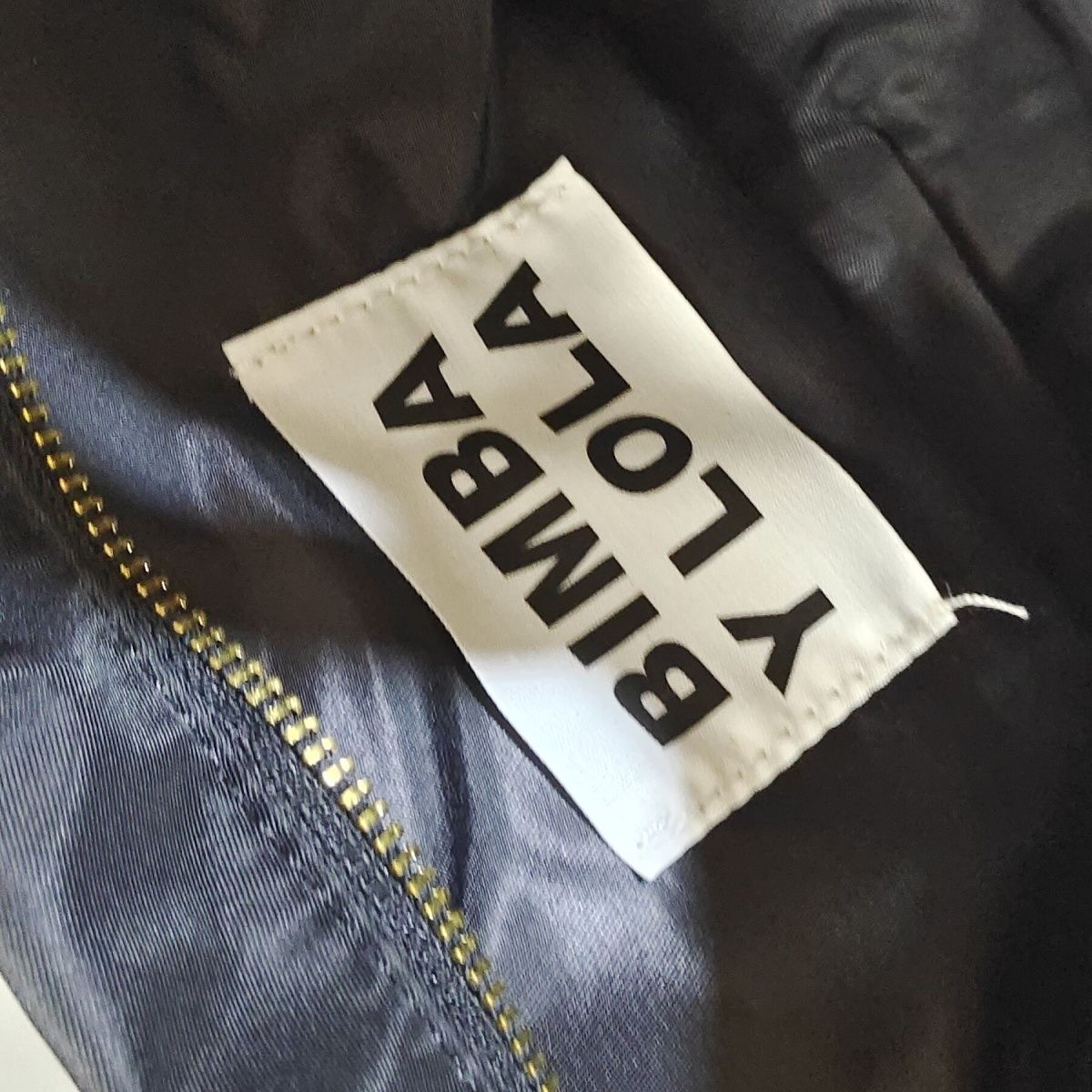 23$ BIMBA Y LOLA Shoulder bag Size 27X16X10 cm 3610 ZZ325 gallery