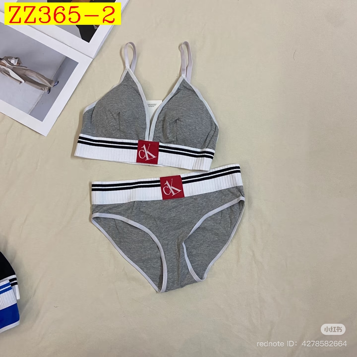 23$ CK Bra set 1742 ZZ365 gallery