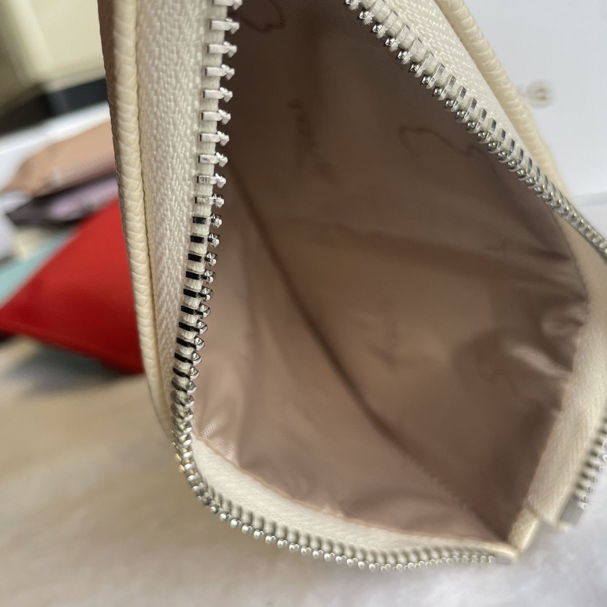 23$ TOUS Wallet 8804 ZZ341 gallery