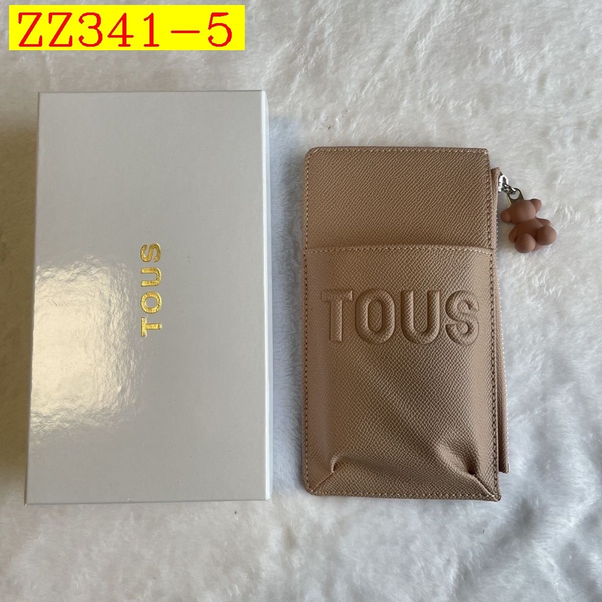 23$ TOUS Wallet 8804 ZZ341 gallery