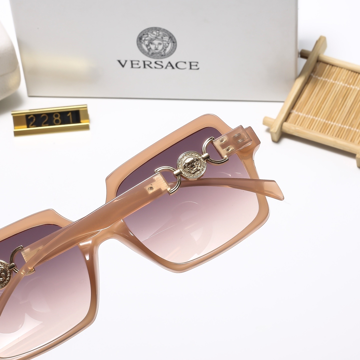 23$ Versace 2281 sunglassess with box 501860 FF1417 gallery