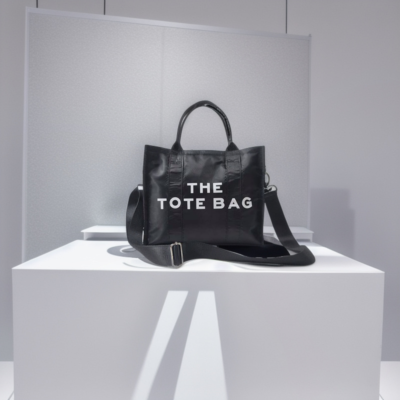 24$ The Toe Bag size 30x11x24 cm 8760 ZZ375 gallery