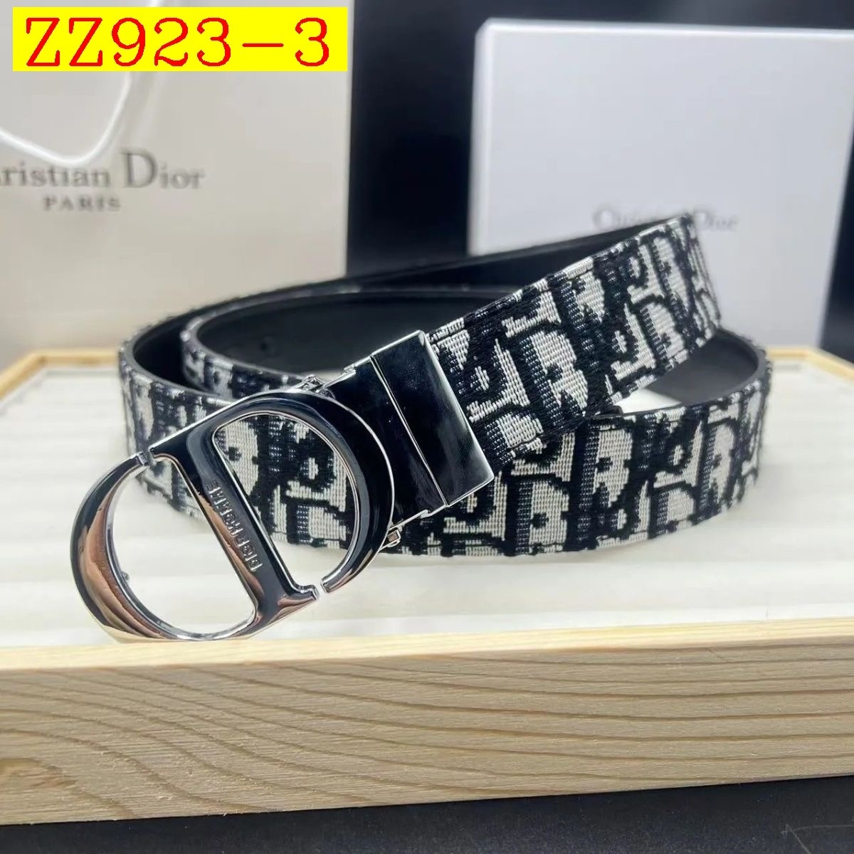 25$ Dior Belt Size 90-125 1910 ZZ923 gallery
