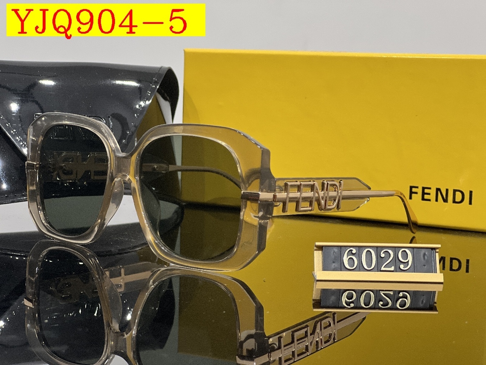 25$ Fendi Sunglasses with box 0990 YJQ904 gallery
