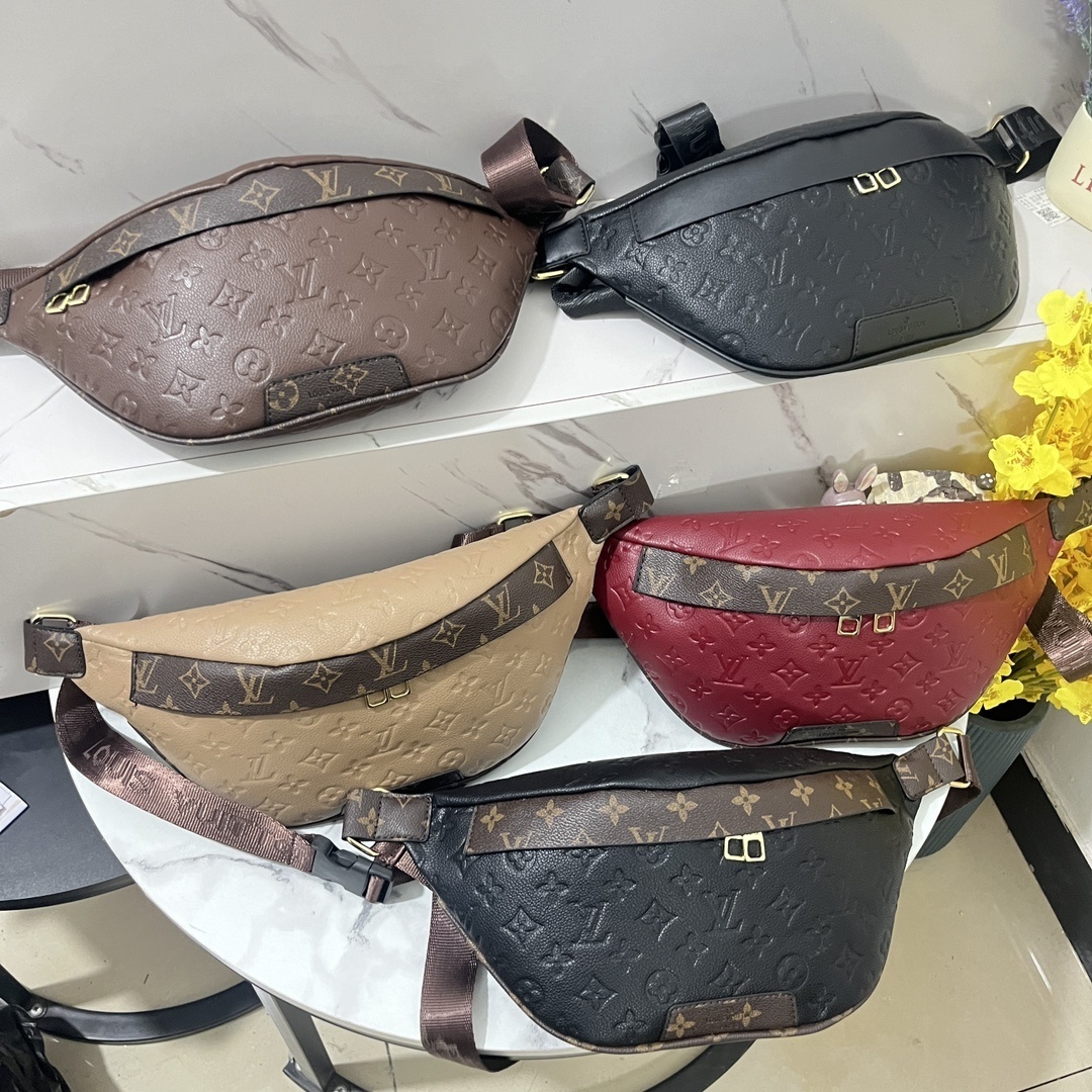 25$ LV 3918 Shoulder bag size 44x18x8 cm 7768 BY3465 gallery