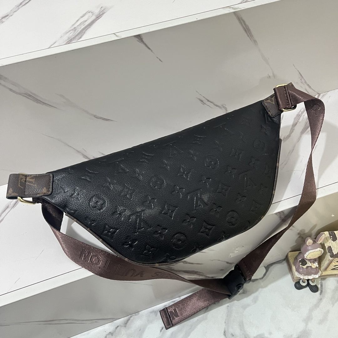 25$ LV 3918 Shoulder bag size 44x18x8 cm 7768 BY3465 gallery