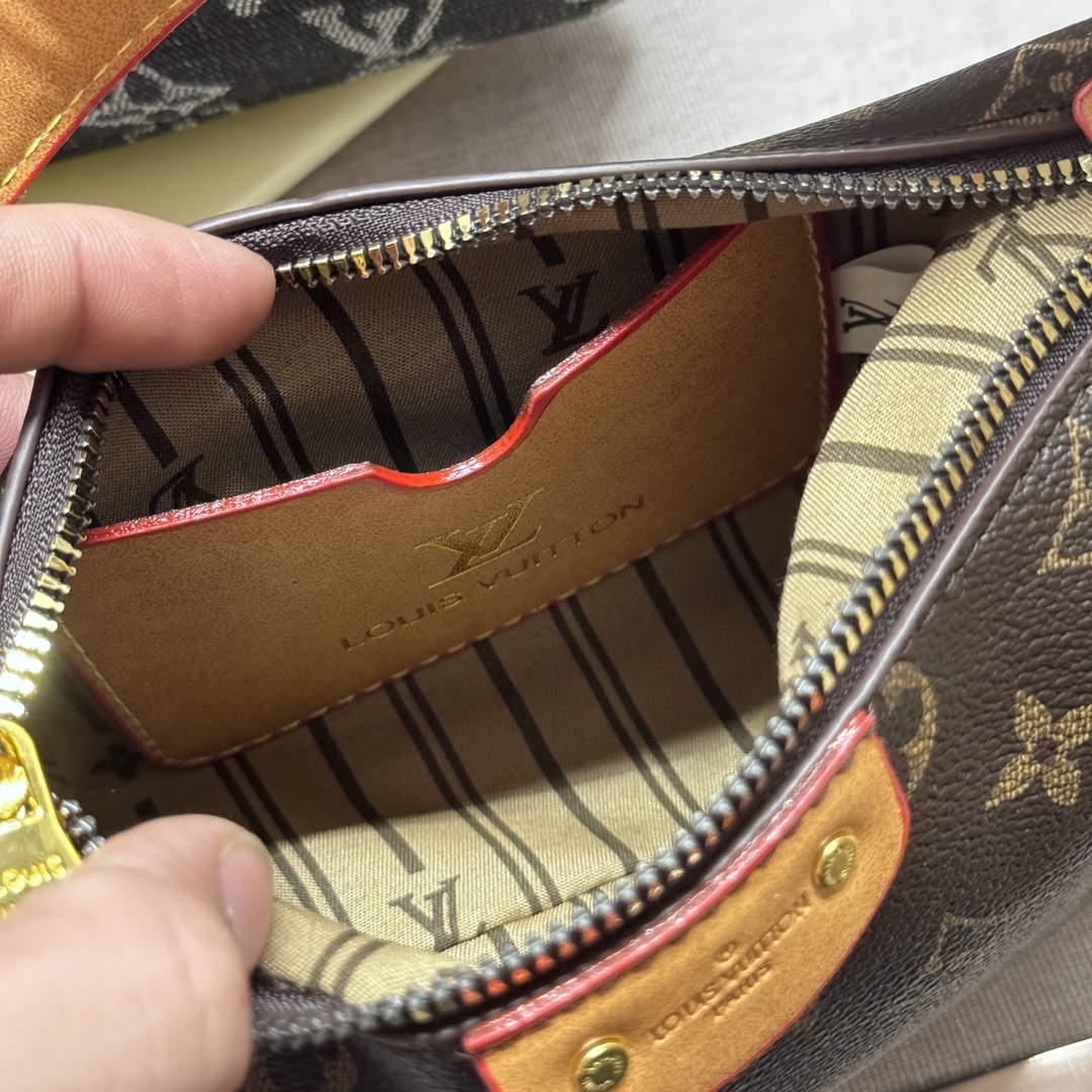 25$ LV Shoulder bag size 19x12x6 cm 8716 BY3553 gallery