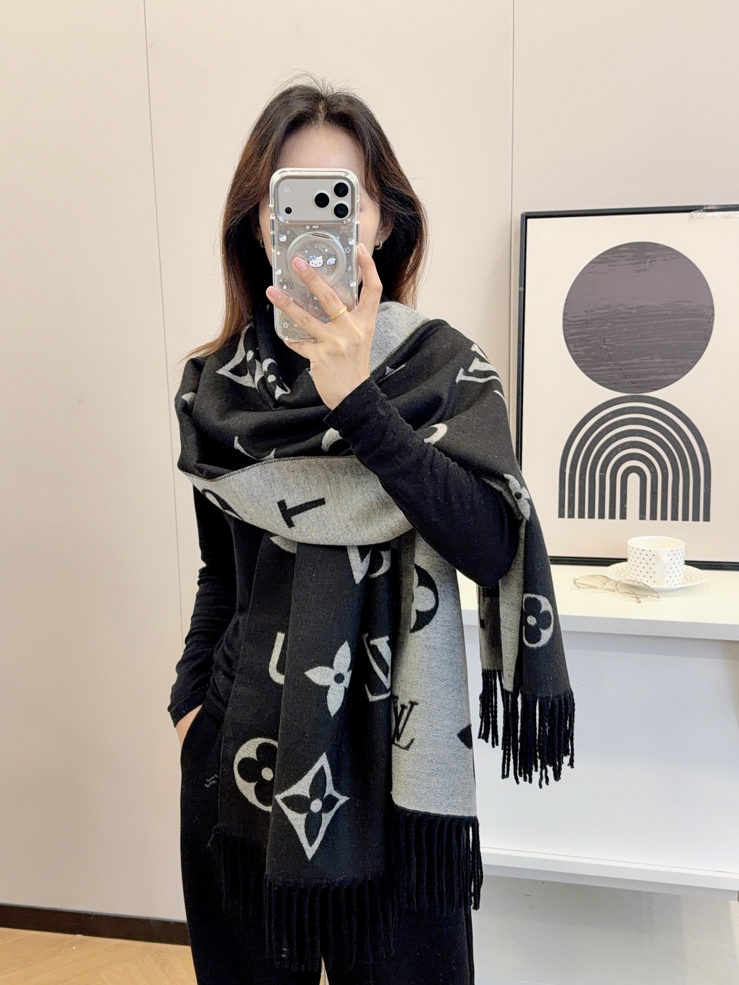 25$ Louis Vuitton Alpaca Scarf Wrap Size 65x180cm 7960 MDL28 gallery