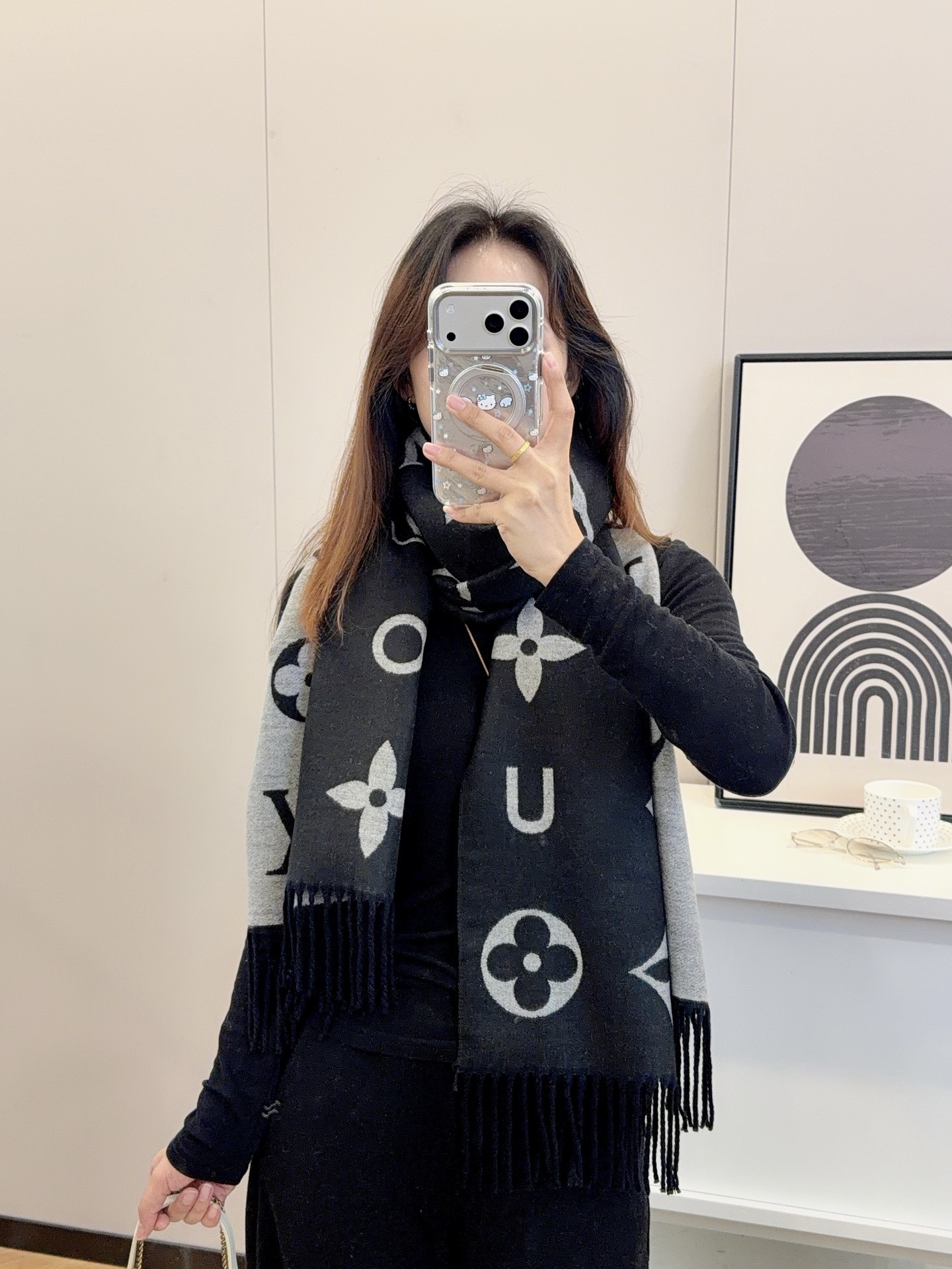 25$ Louis Vuitton Alpaca Scarf Wrap Size 65x180cm 7960 MDL28 gallery