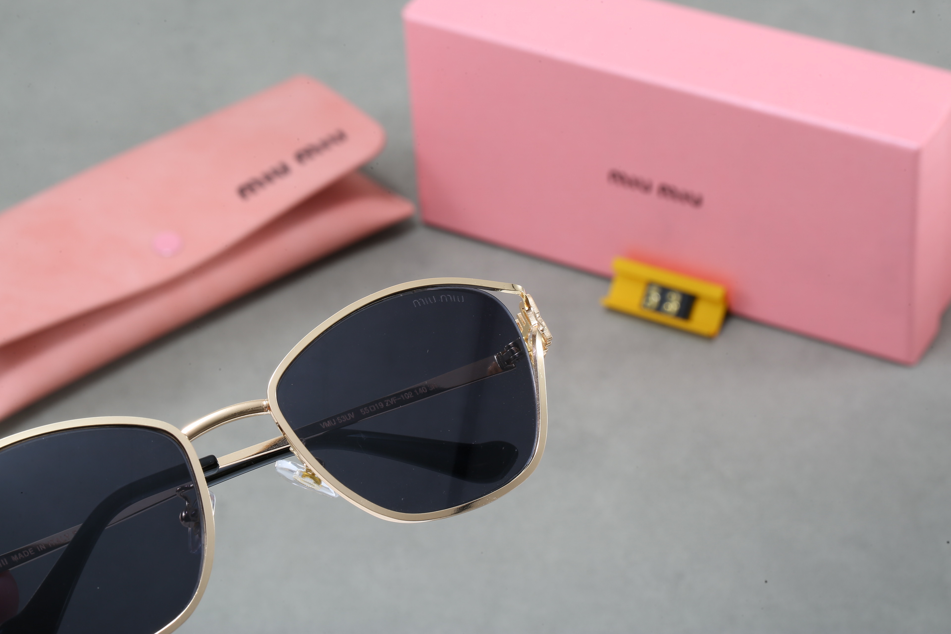 25$ Miu Miu Sunglasses with box 6910 YJQ426 gallery