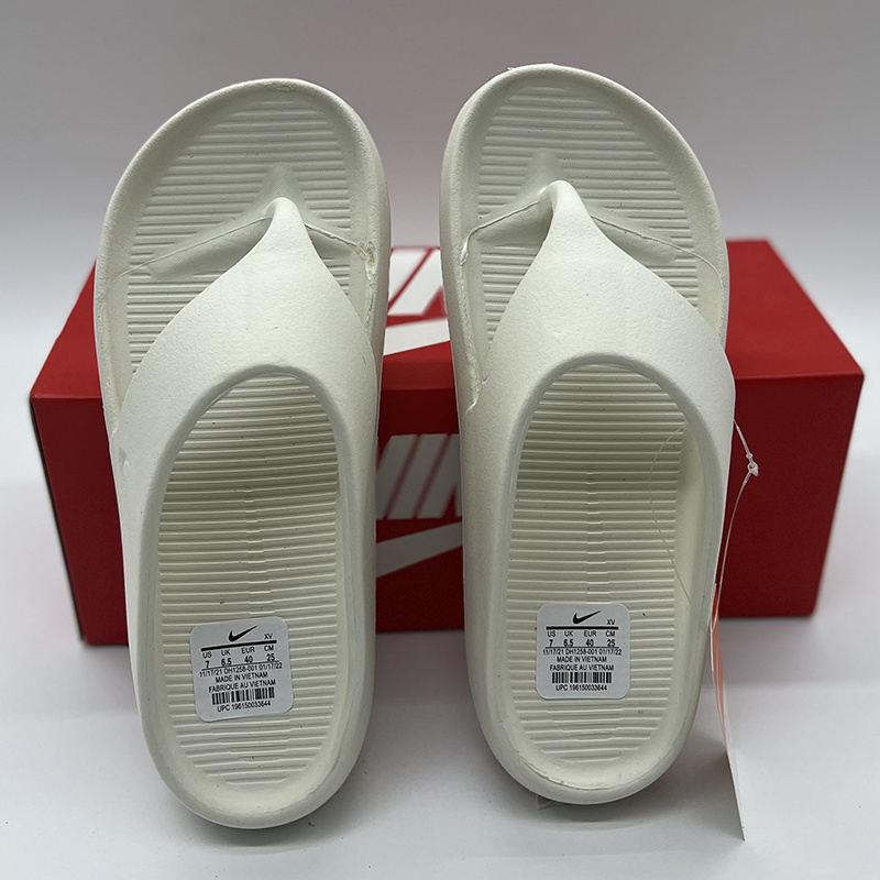25$ Nike Slippers size 36-45 3560 XWZ42 gallery