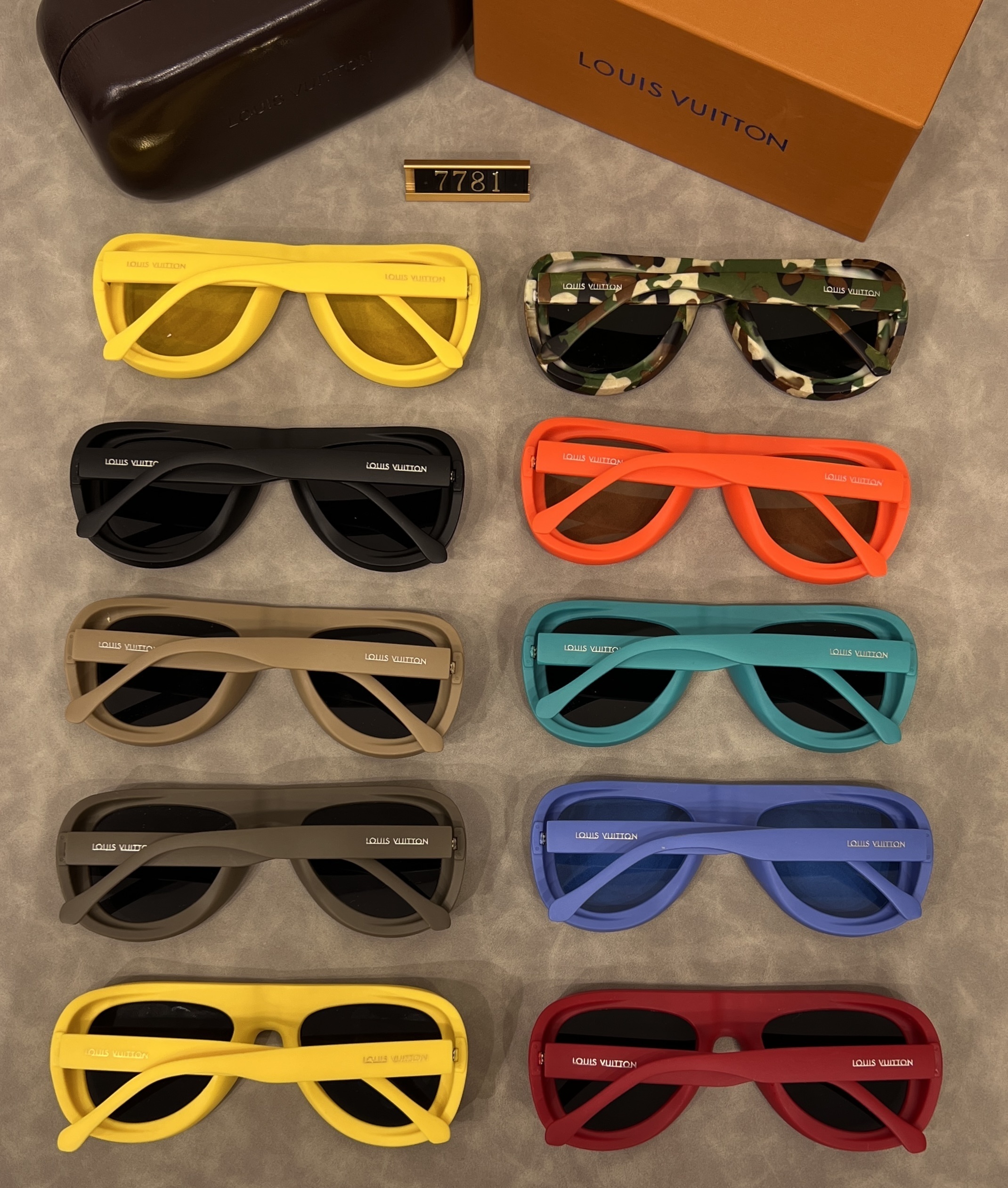 25$ lv Sunglasses with box 4990 YJQ474 gallery