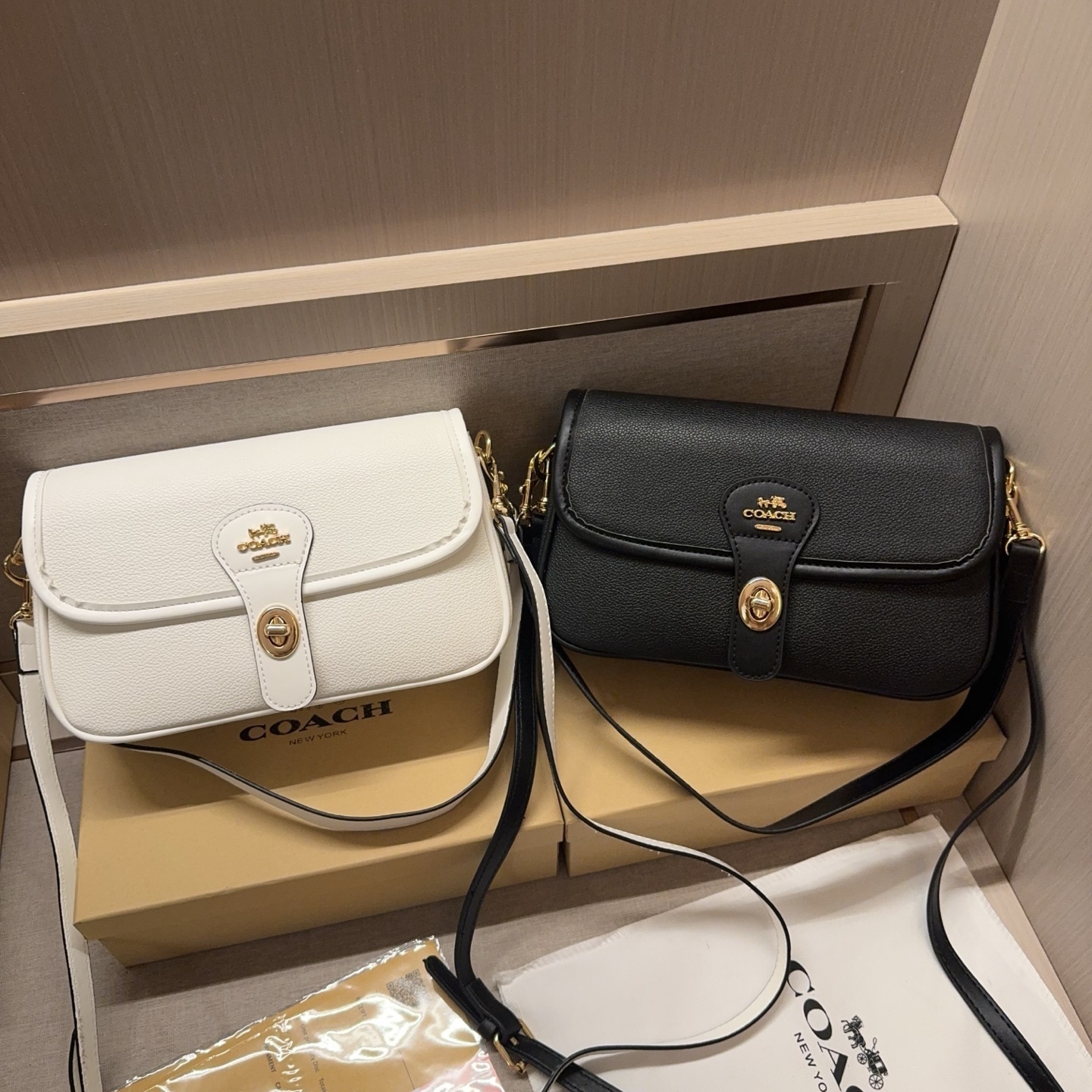 26$ COACH 46238 Shoulder bag size 25x15x8 cm 8884 BY3311 gallery