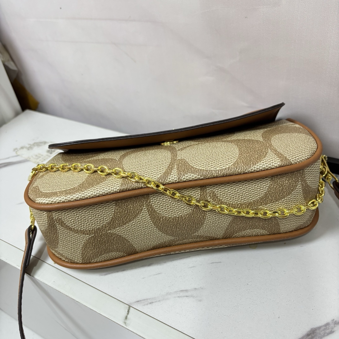 26$ COACH 9005 Shoulder bag size 22x13x5 cm 1954 BY3327 gallery