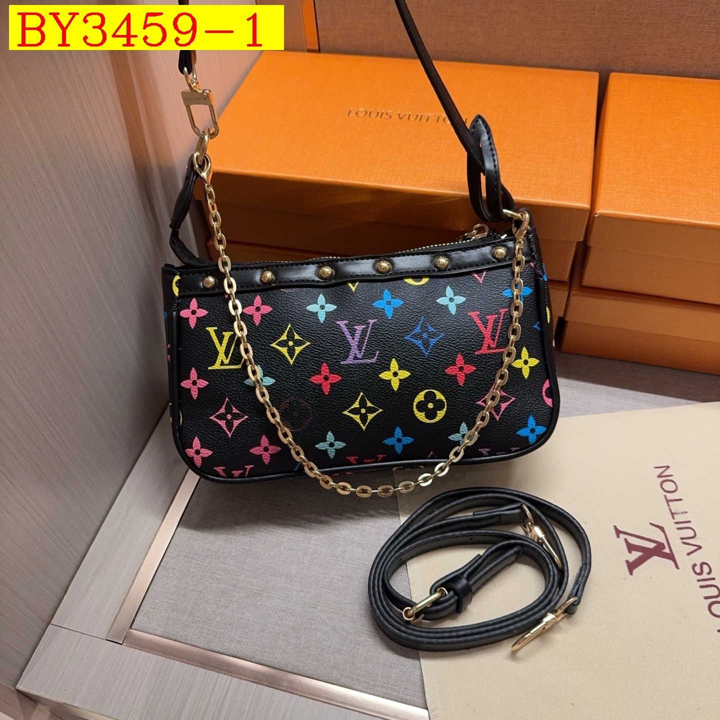 26$ LV 32118 Shoulder bag size 22x13x6 cm 6766 BY3459 gallery