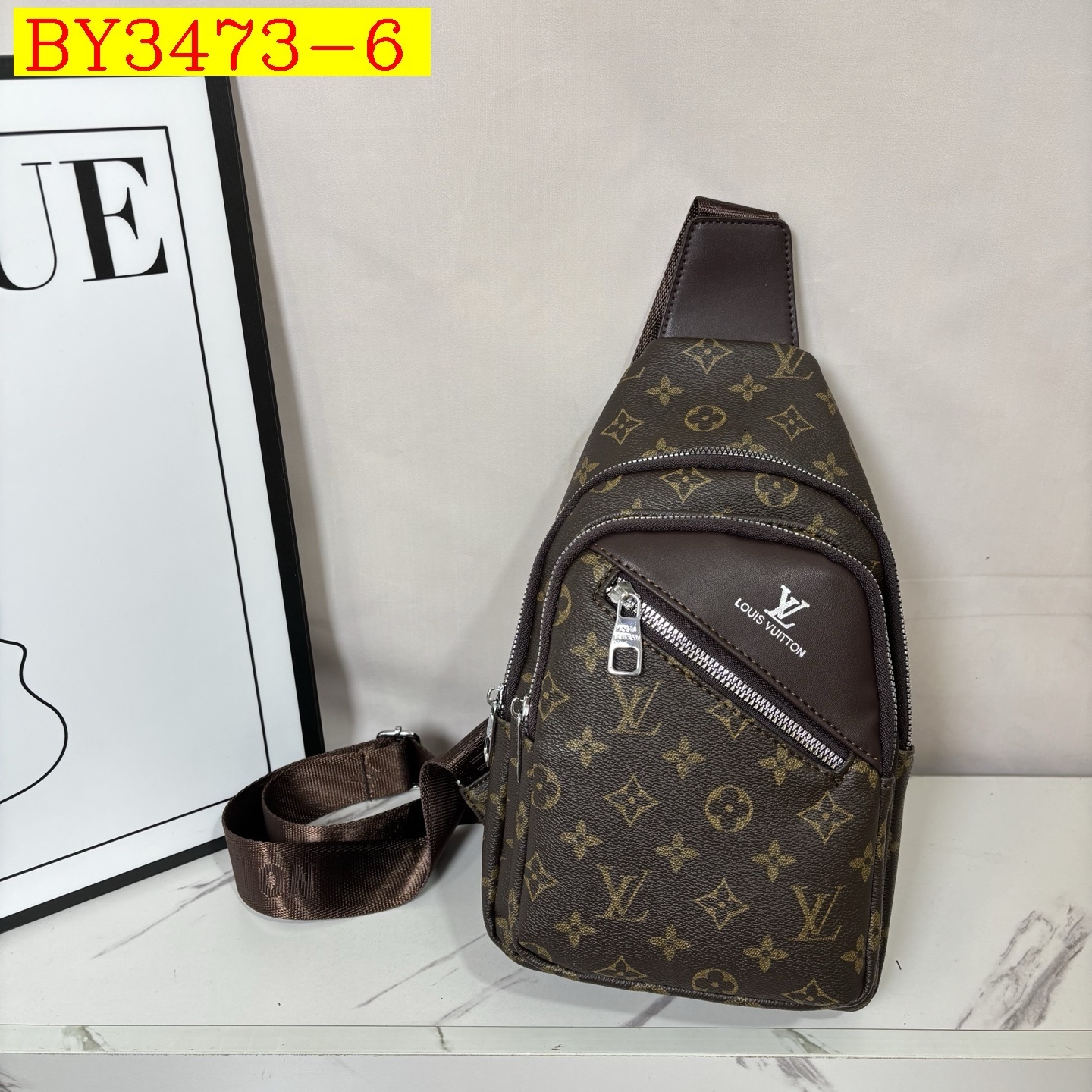 26$ LV 3959 Shoulder bag size 18x31x6 cm 5810 BY3473 gallery
