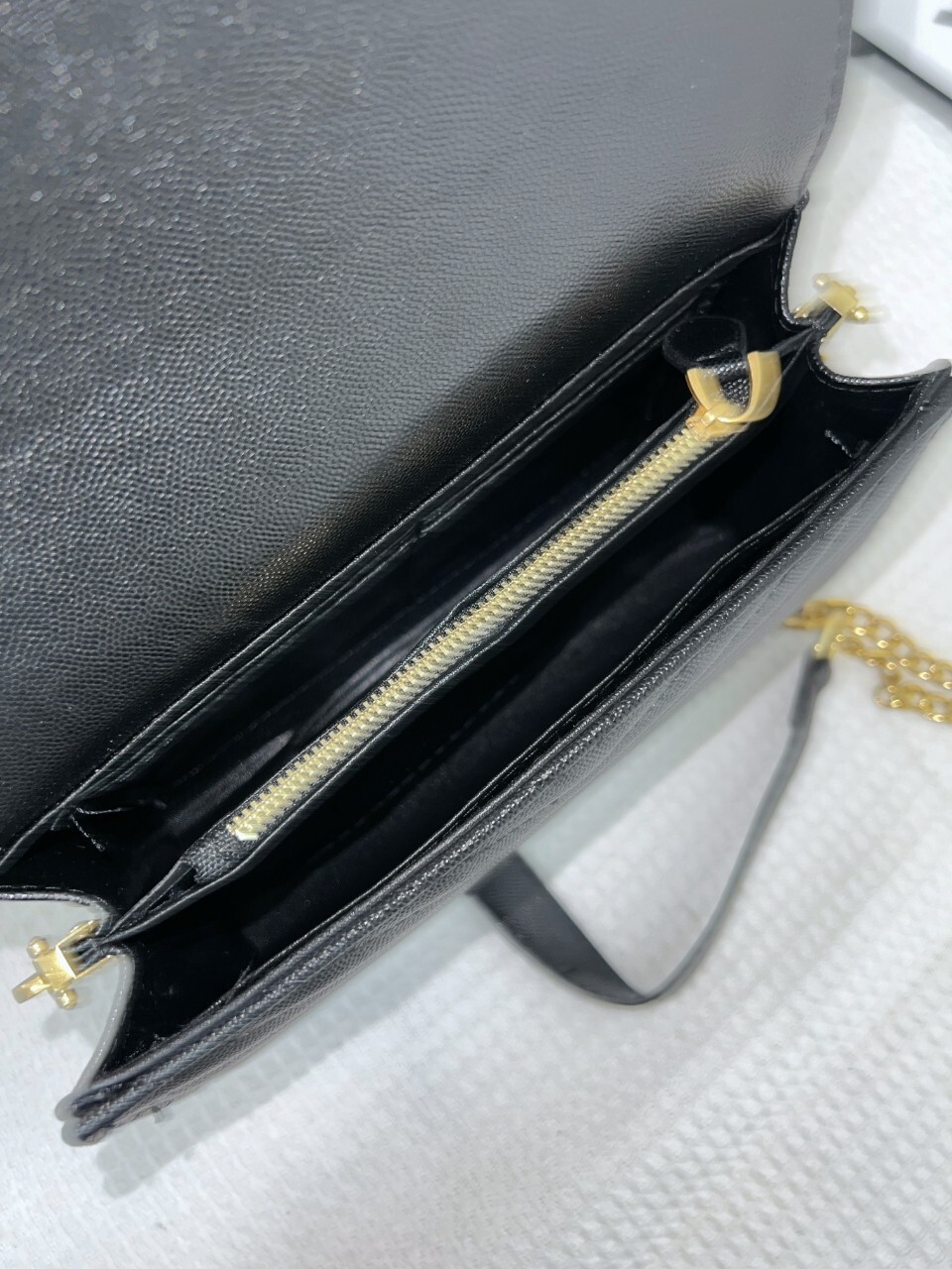 26$ YSL Shoulder bag size 23x9x16 cm 8830 BY3193 gallery