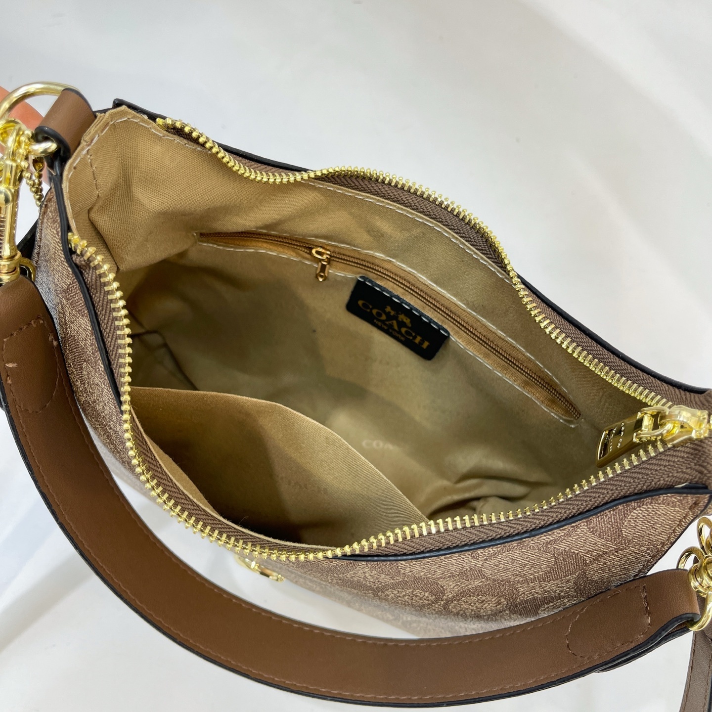 27$ COACH 7721 Shoulder bag size 27x22x8 cm 6878 BY3363 gallery