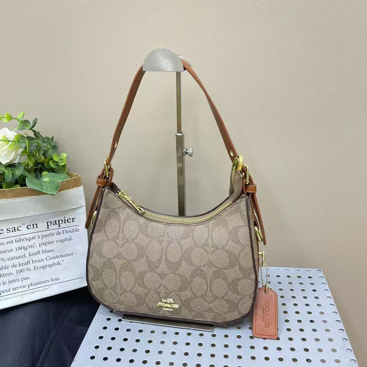 27$ COACH 80607 Shoulder bag size 22x17x8 cm shoupin 9904 BY3323 gallery