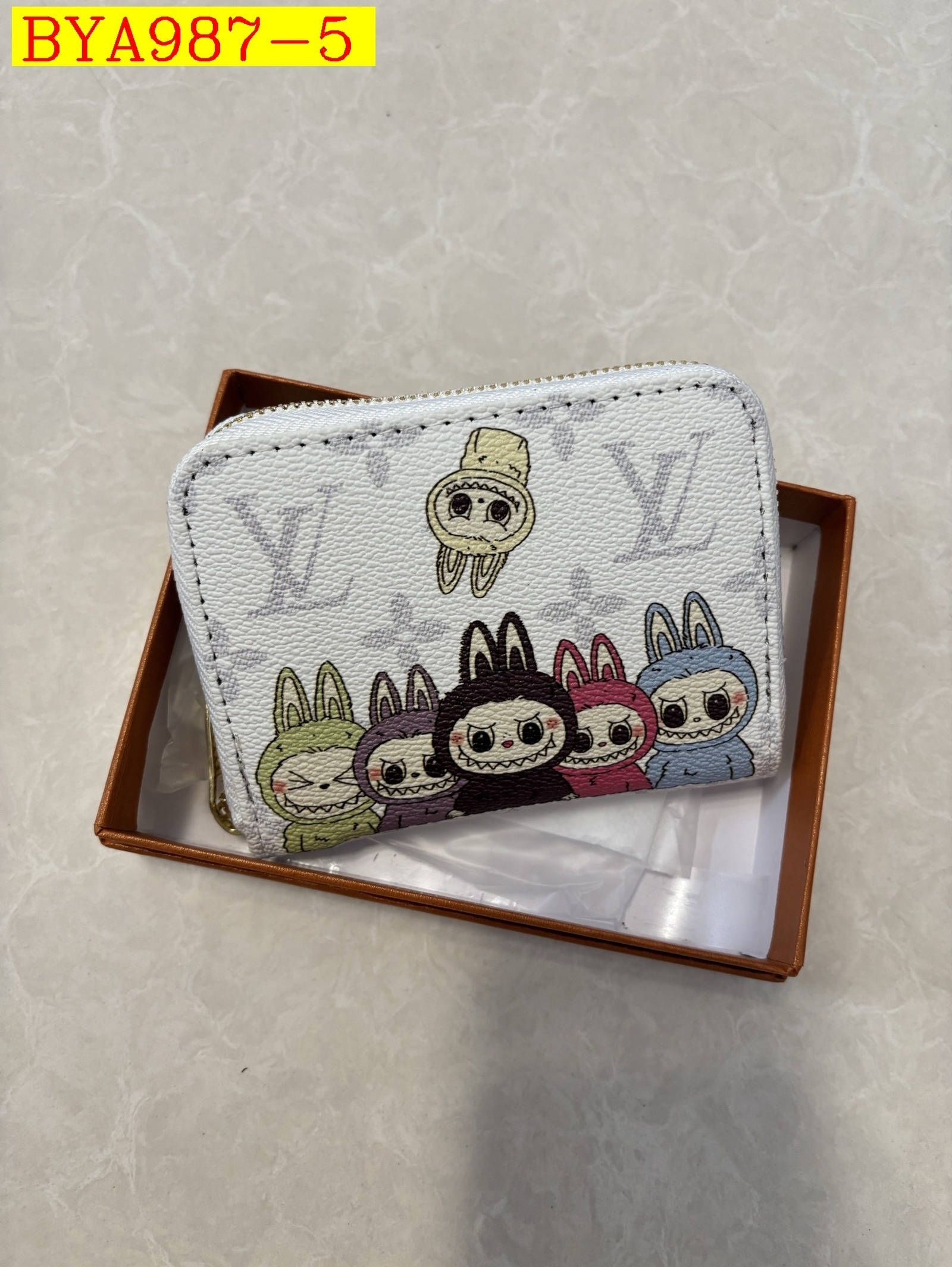 27$ LV Wallet size 12x10x2cm 2562 BYA987 gallery