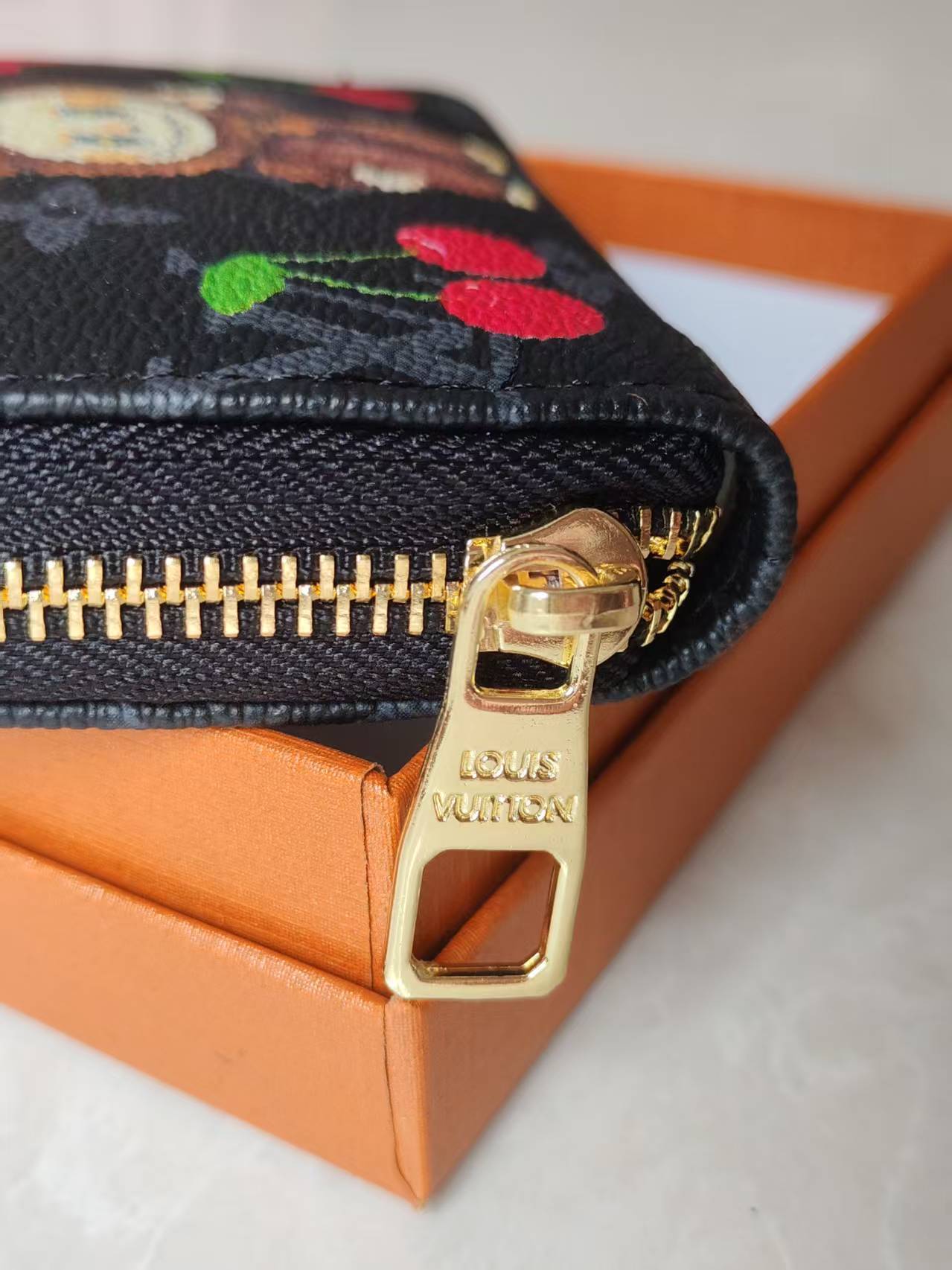 27$ LV Wallet size 12x10x2cm 5522 BYA253 gallery