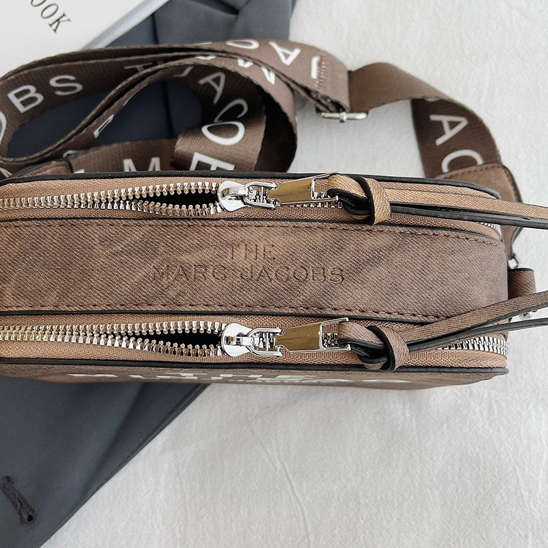 27$ MARC JACOBS 655 size 19x7x12 cm 4822 QS25 gallery