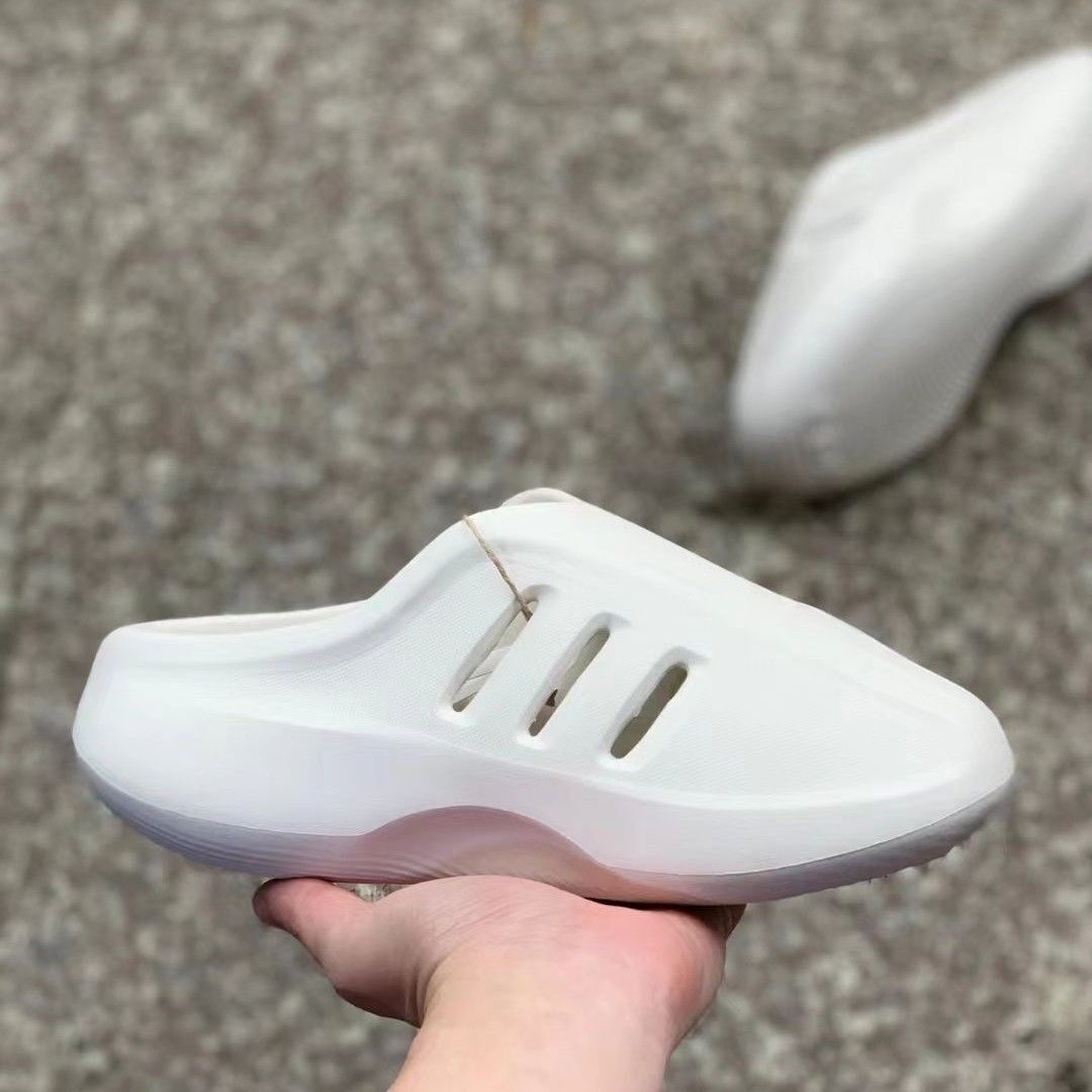 27$ adidas Slippers size 40-45 1664 XWZ12 gallery