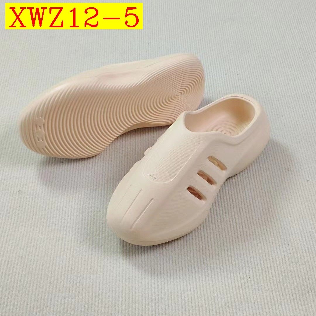 27$ adidas Slippers size 40-45 1664 XWZ12 gallery