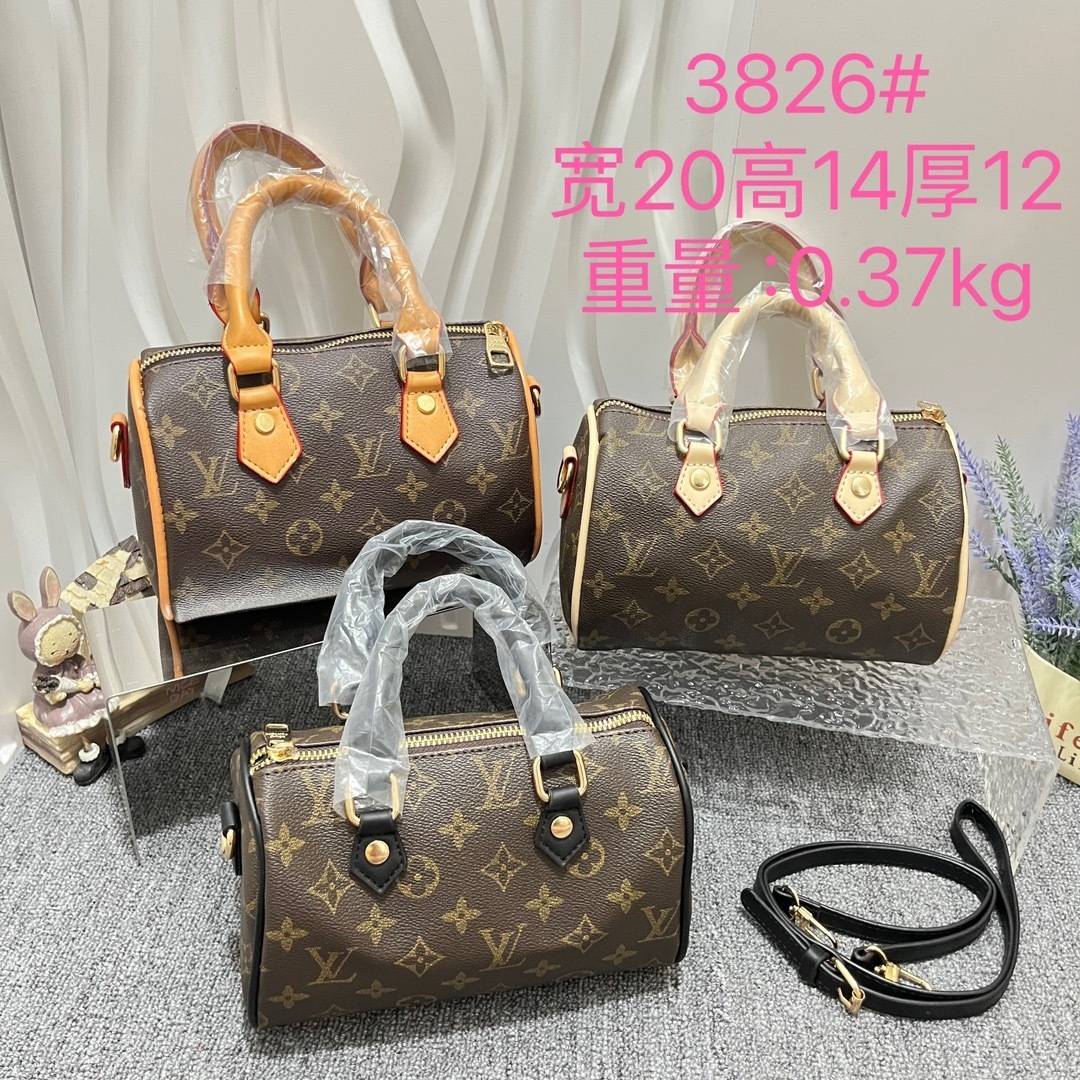 27$ dh LV 3826 Shoulder bag size 20X14X12 cm 90571812970 BY2621 gallery