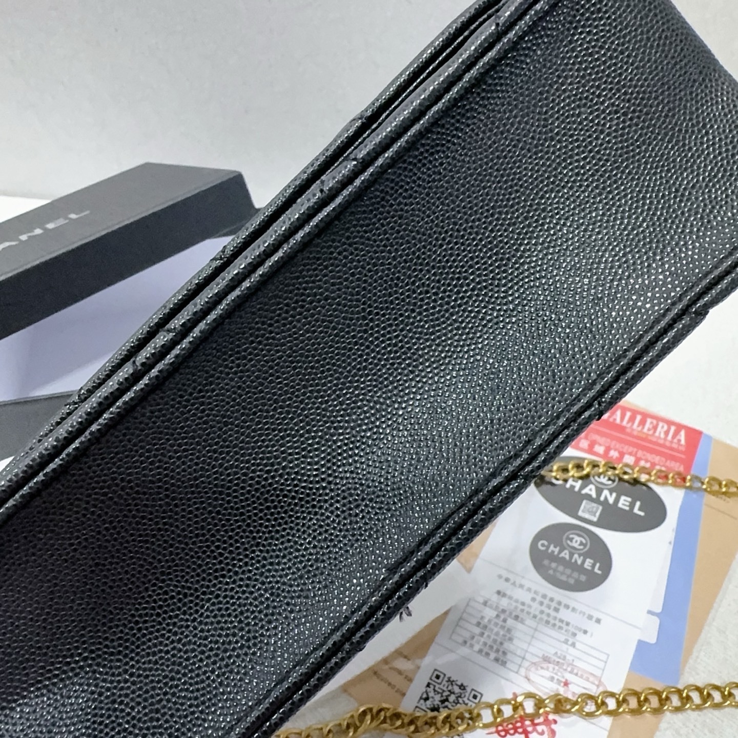 28$ CHANEL 5893 Shoulder bag size 20x14x7 cm 218012 BY2891 gallery