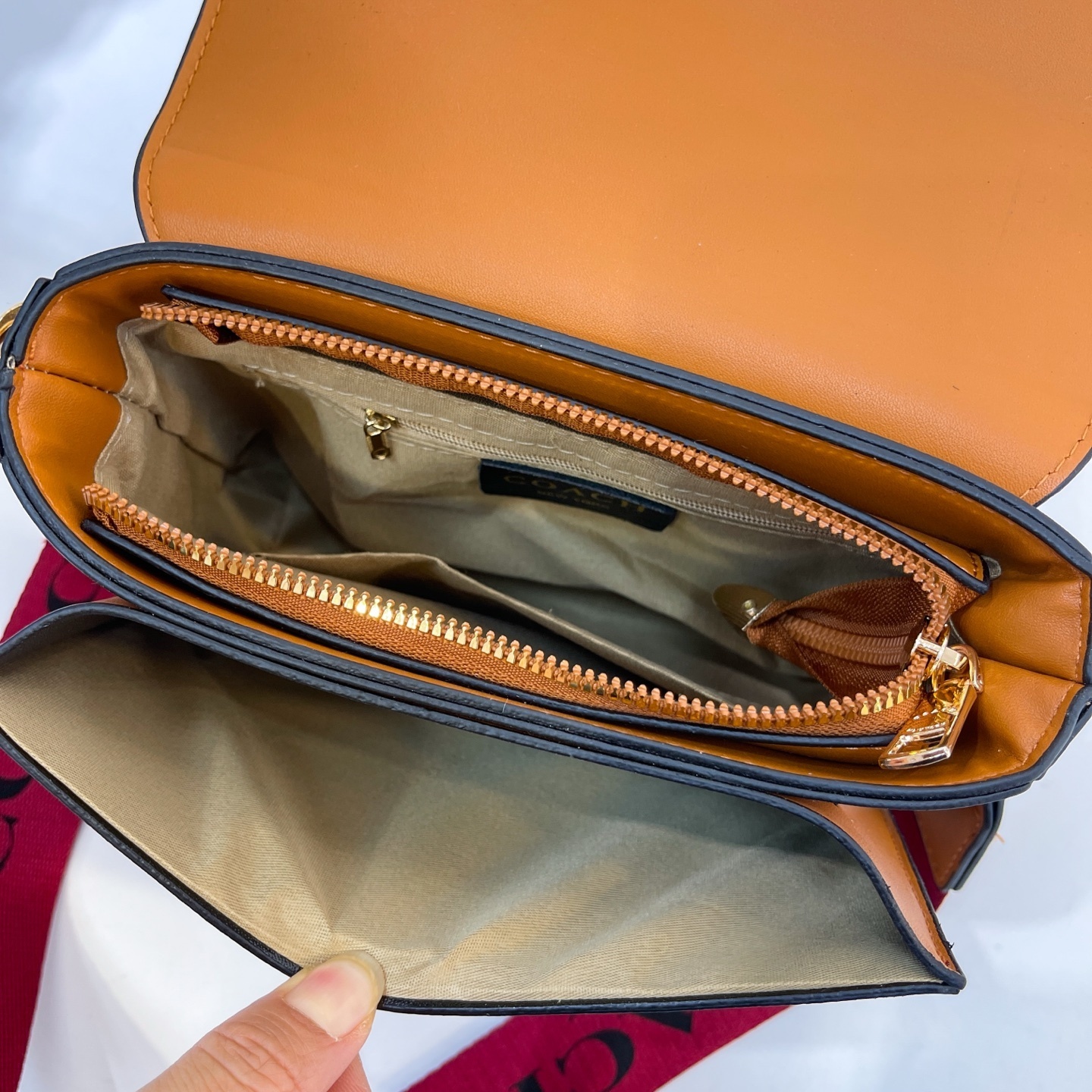 28$ COACH 8014 Shoulder bag size 20x17x7 cm 317020 BY3369 gallery