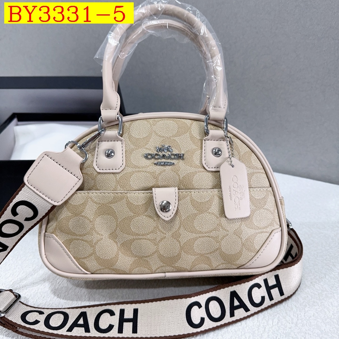 28$ COACH 9362 Shoulder bag size 26x17x8 cm 413022 BY3331 gallery