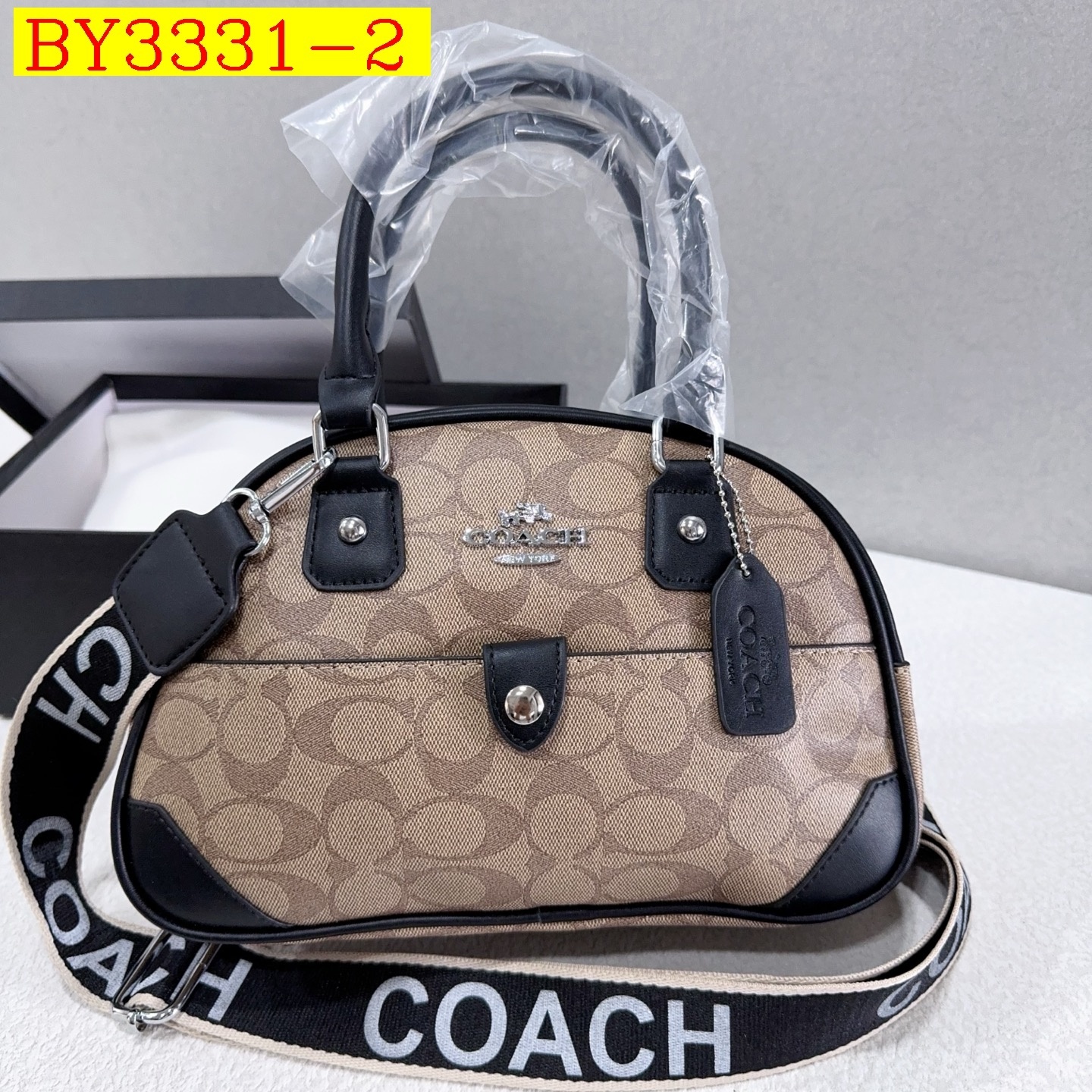 28$ COACH 9362 Shoulder bag size 26x17x8 cm 413022 BY3331 gallery
