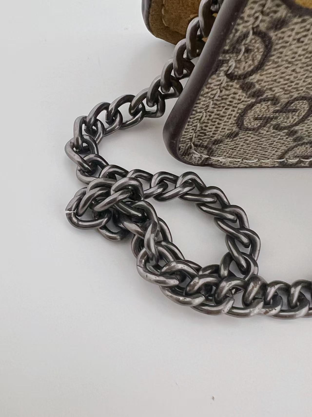 28$ GUCCI Shoulder bag size 19x5x12 cm 5964 BY3119 gallery