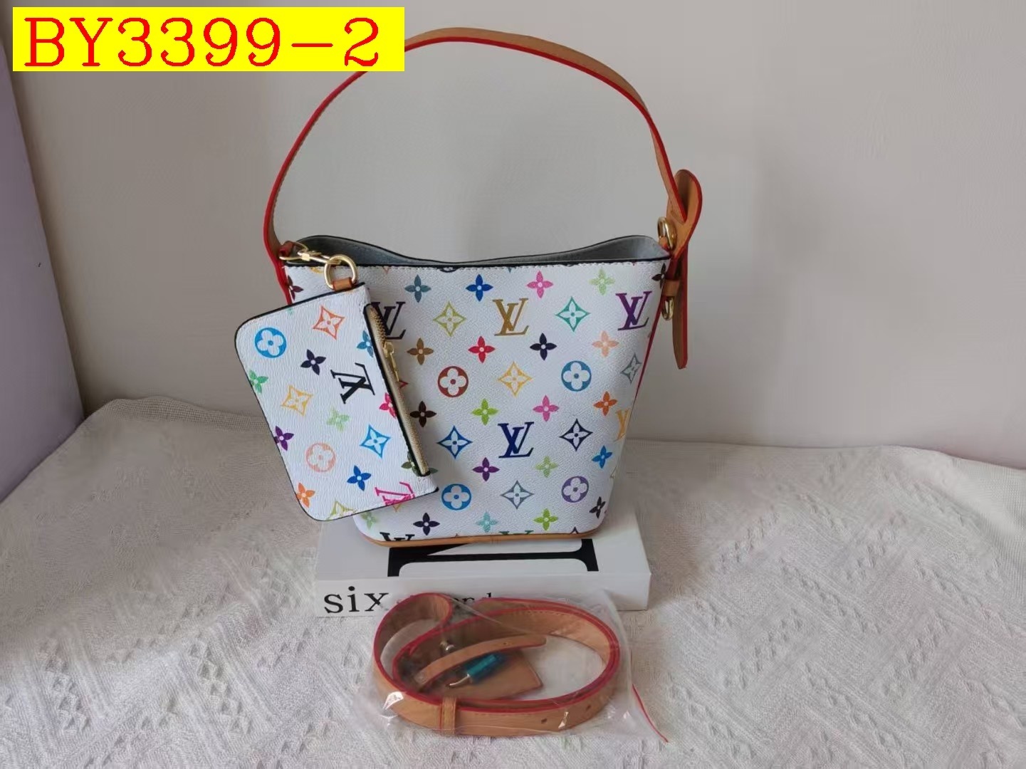 28$ LV 138 Tote bag size 25x12x20 cm 1918 BY3399 gallery